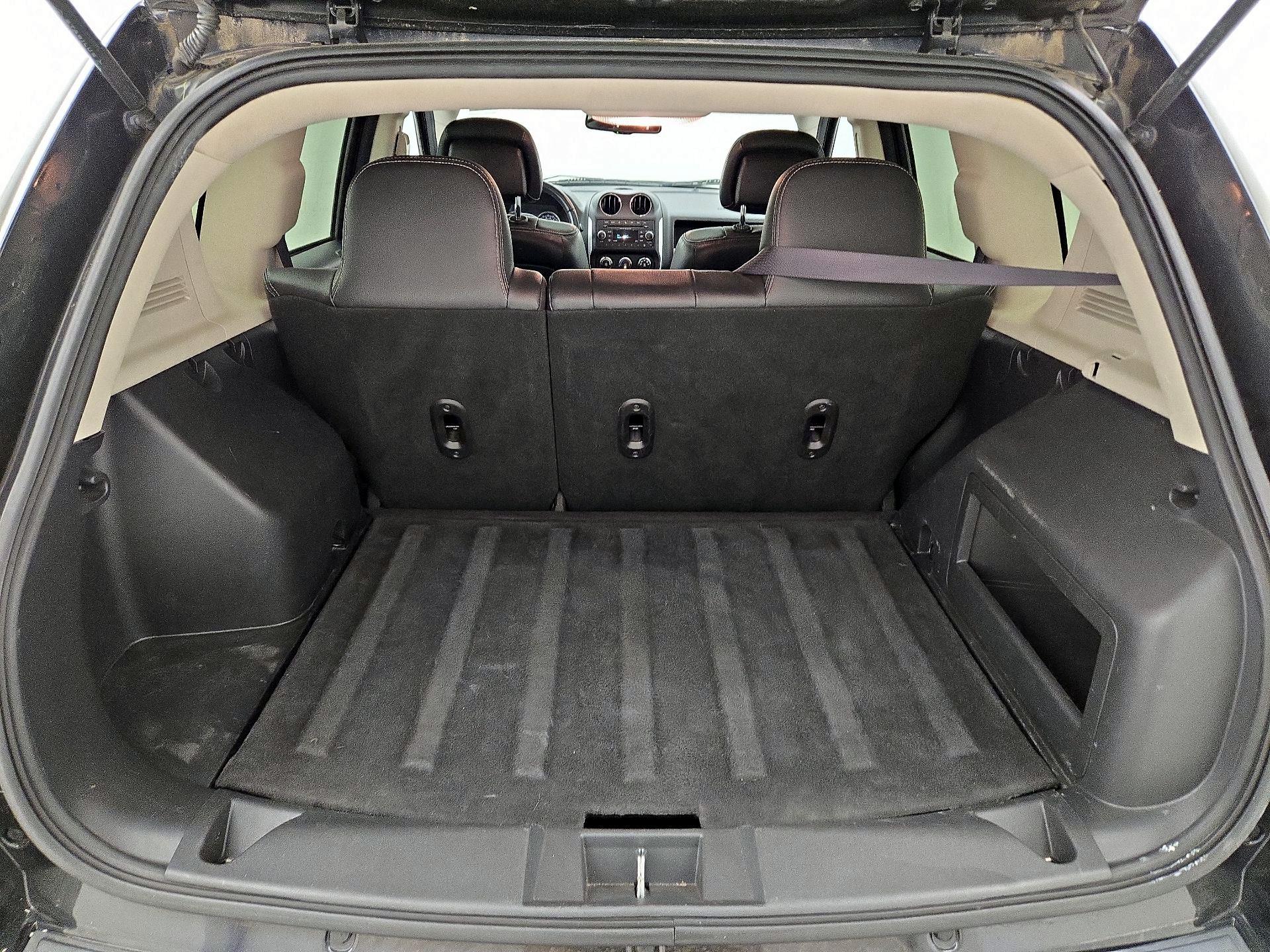 Thumbnail: 2016 Jeep Compass - 19
