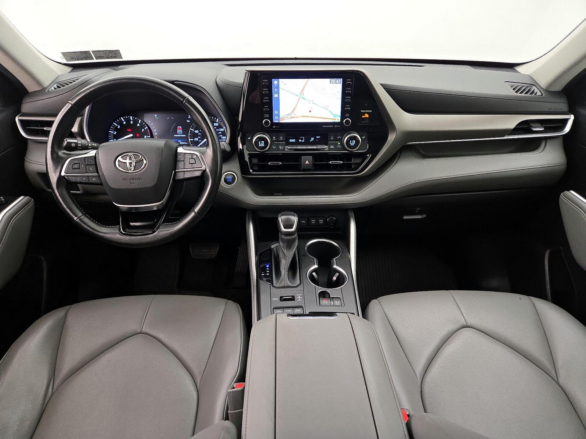Thumbnail: 2021 Toyota Highlander - 9