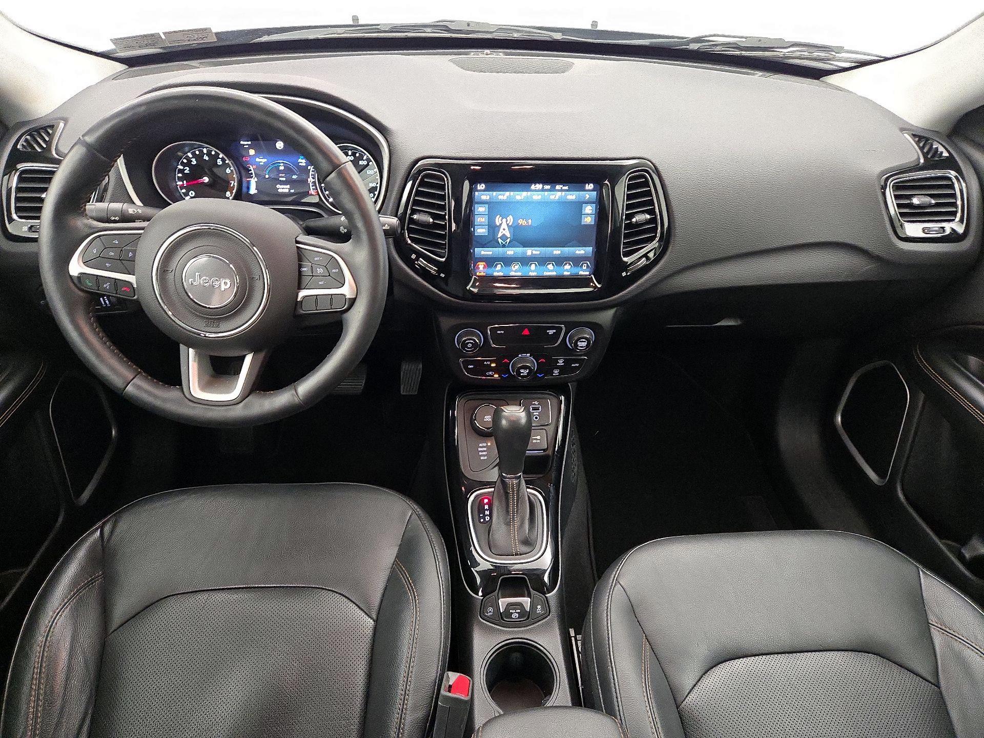 Thumbnail: 2018 Jeep Compass - 9
