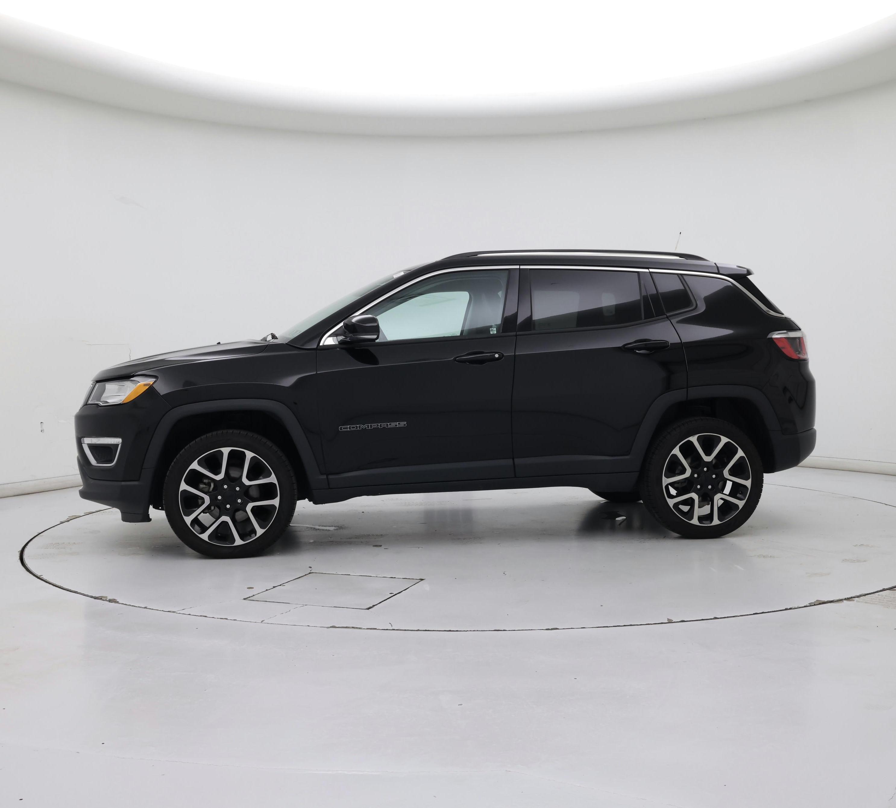 Thumbnail: 2018 Jeep Compass - 3