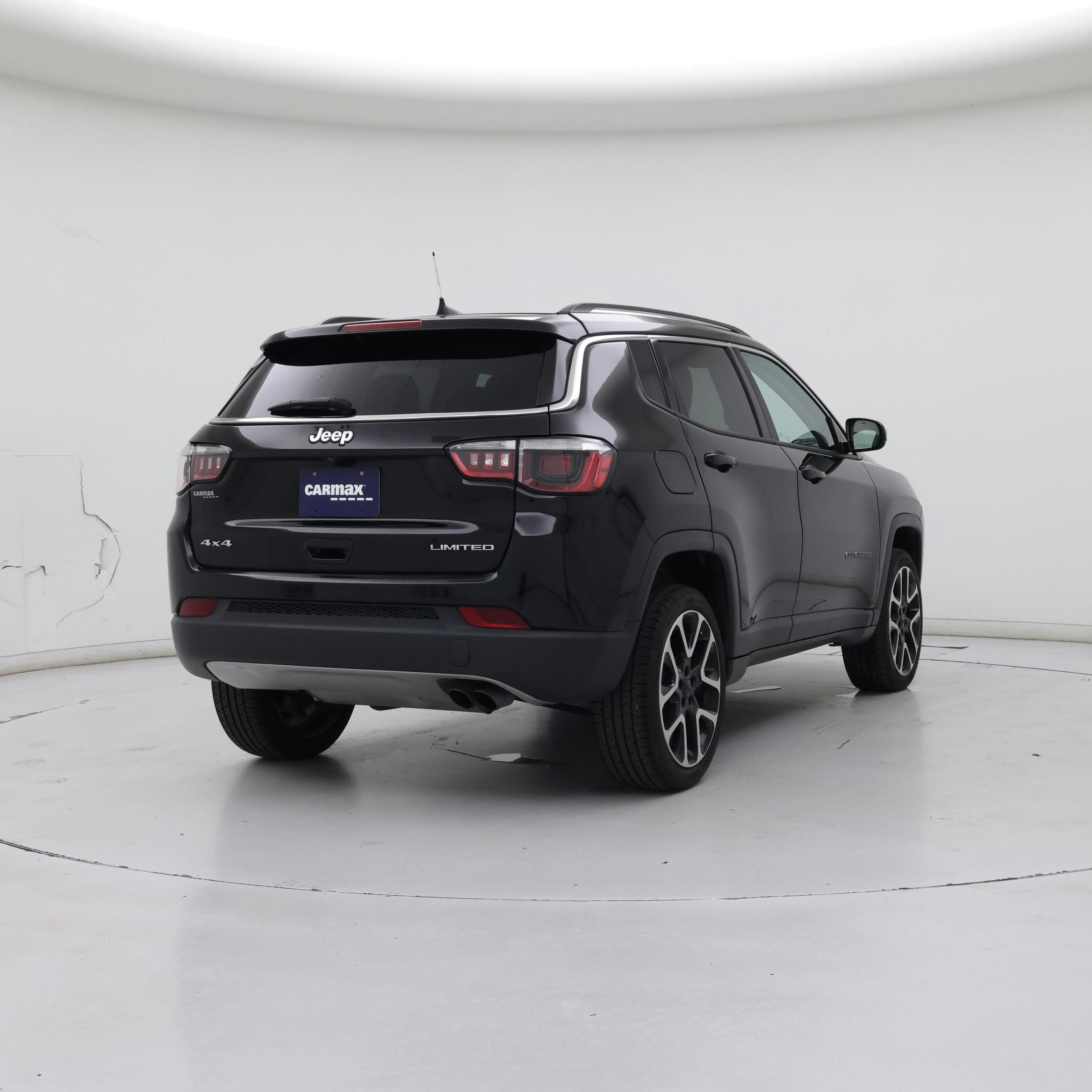 Thumbnail: 2018 Jeep Compass - 8