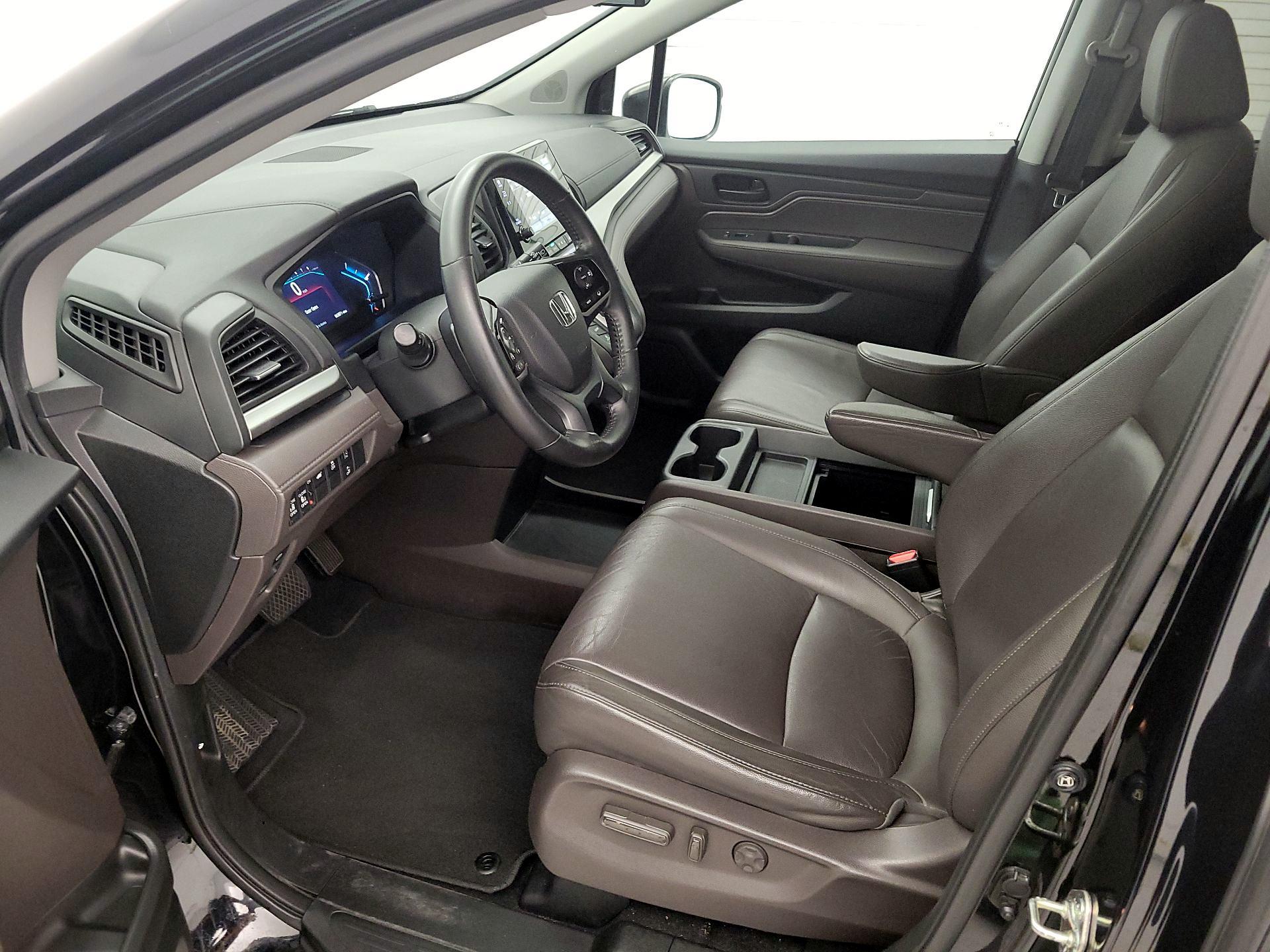 Thumbnail: 2019 Honda Odyssey - 11