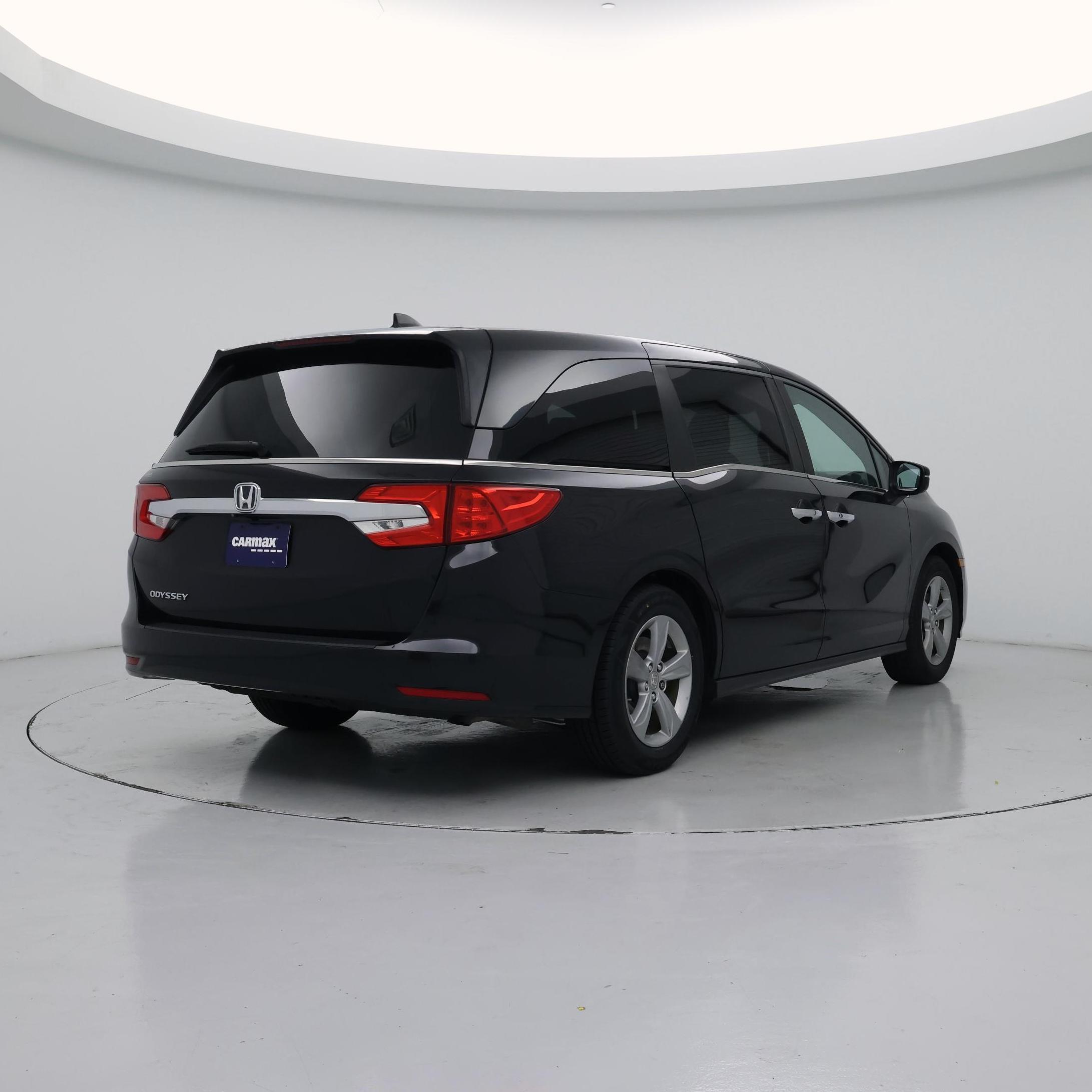 Thumbnail: 2019 Honda Odyssey - 8