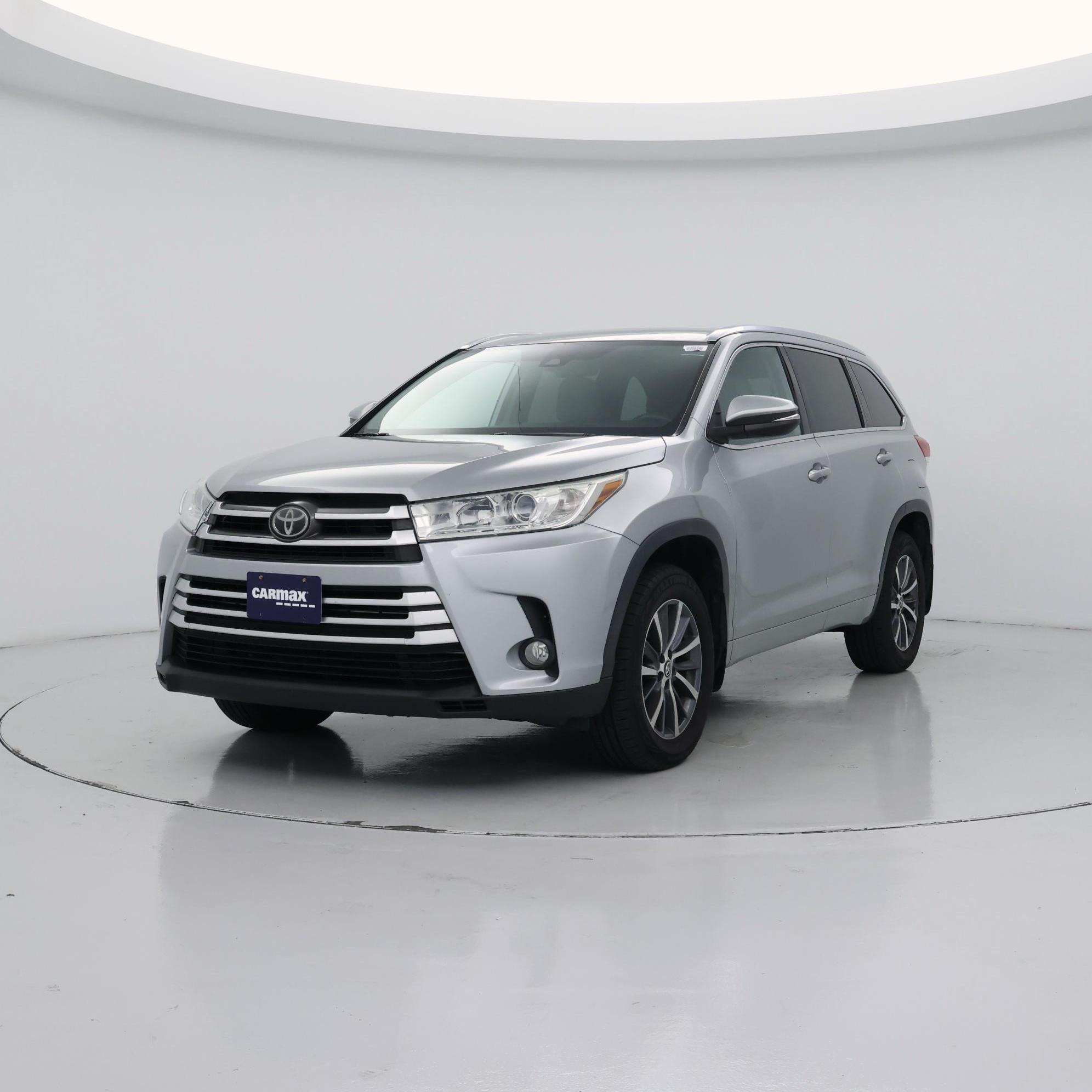 Thumbnail: 2018 Toyota Highlander - 4