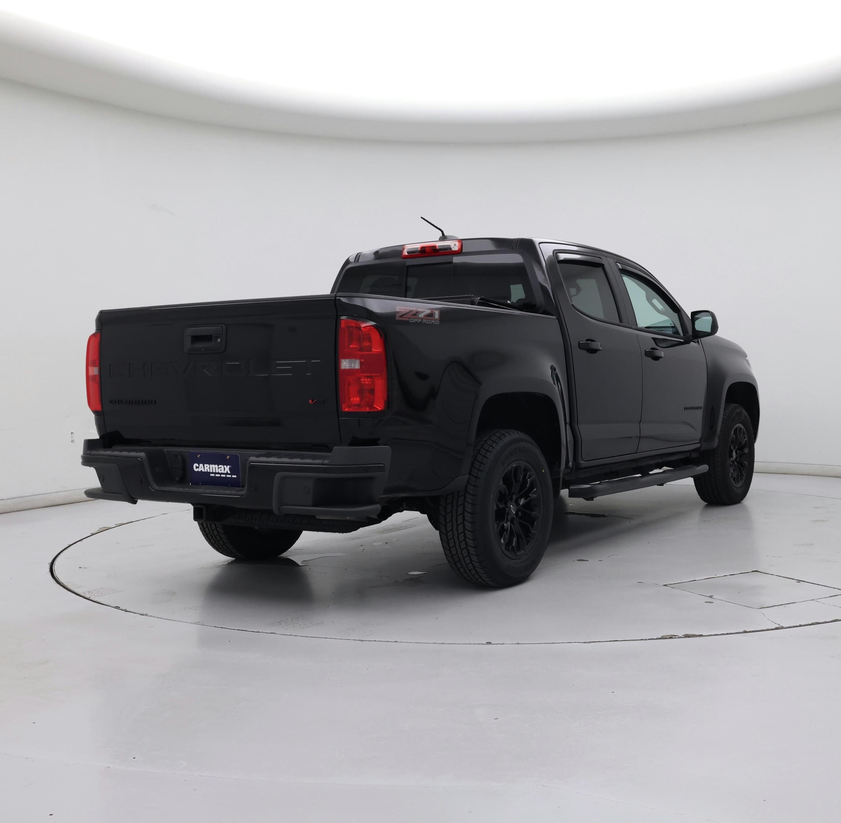 Thumbnail: 2022 Chevrolet Colorado - 8