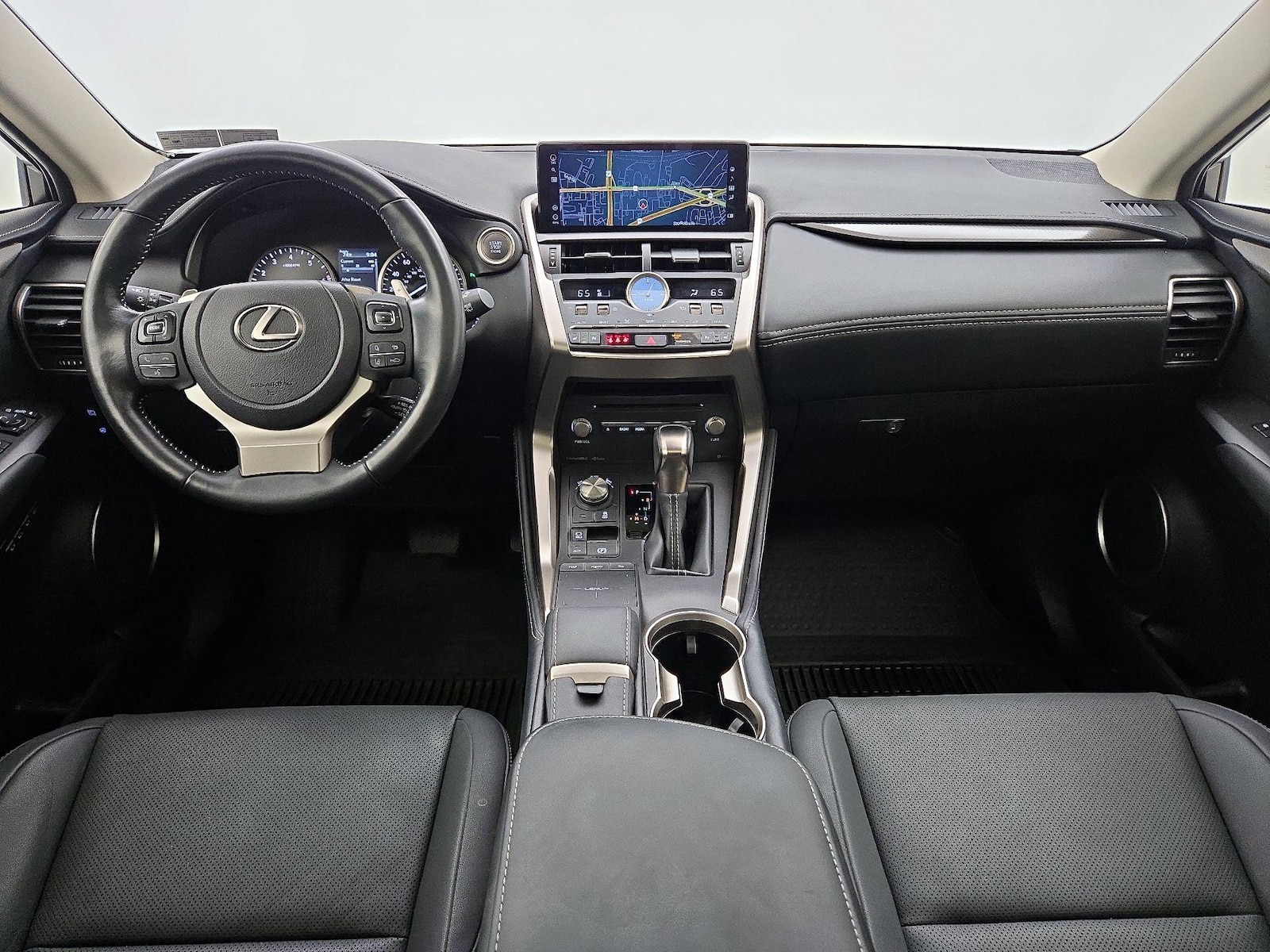 2021 Lexus NX 300 - Photo 10