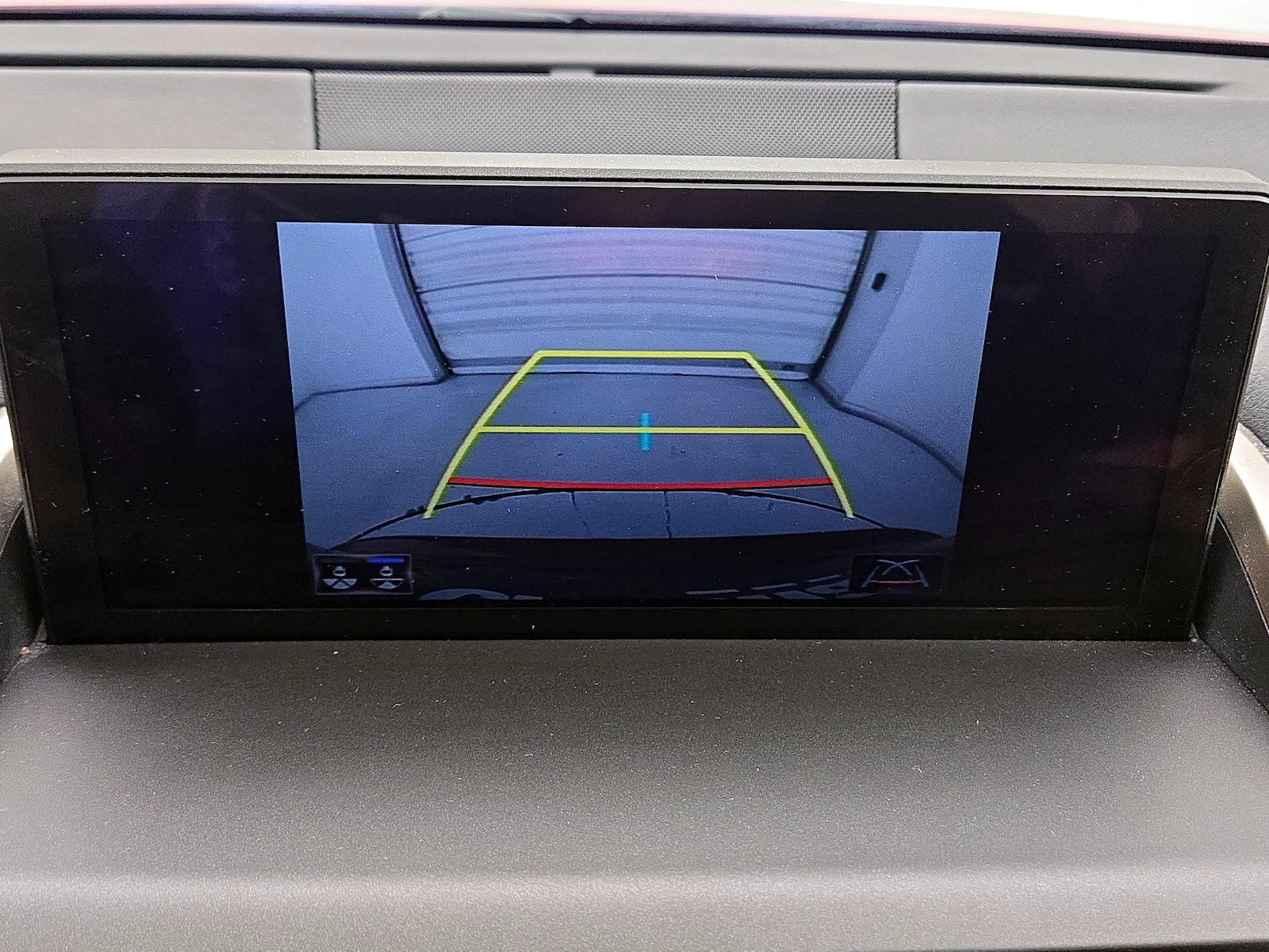 2021 Lexus NX 300 - Photo 16