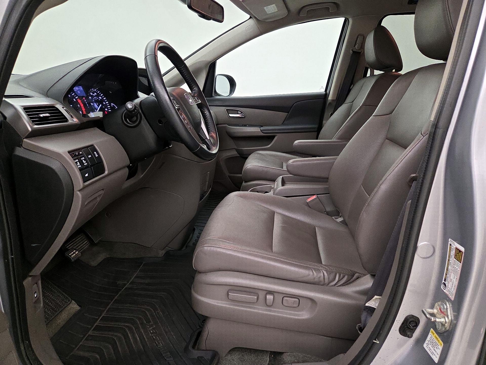 Thumbnail: 2016 Honda Odyssey - 11