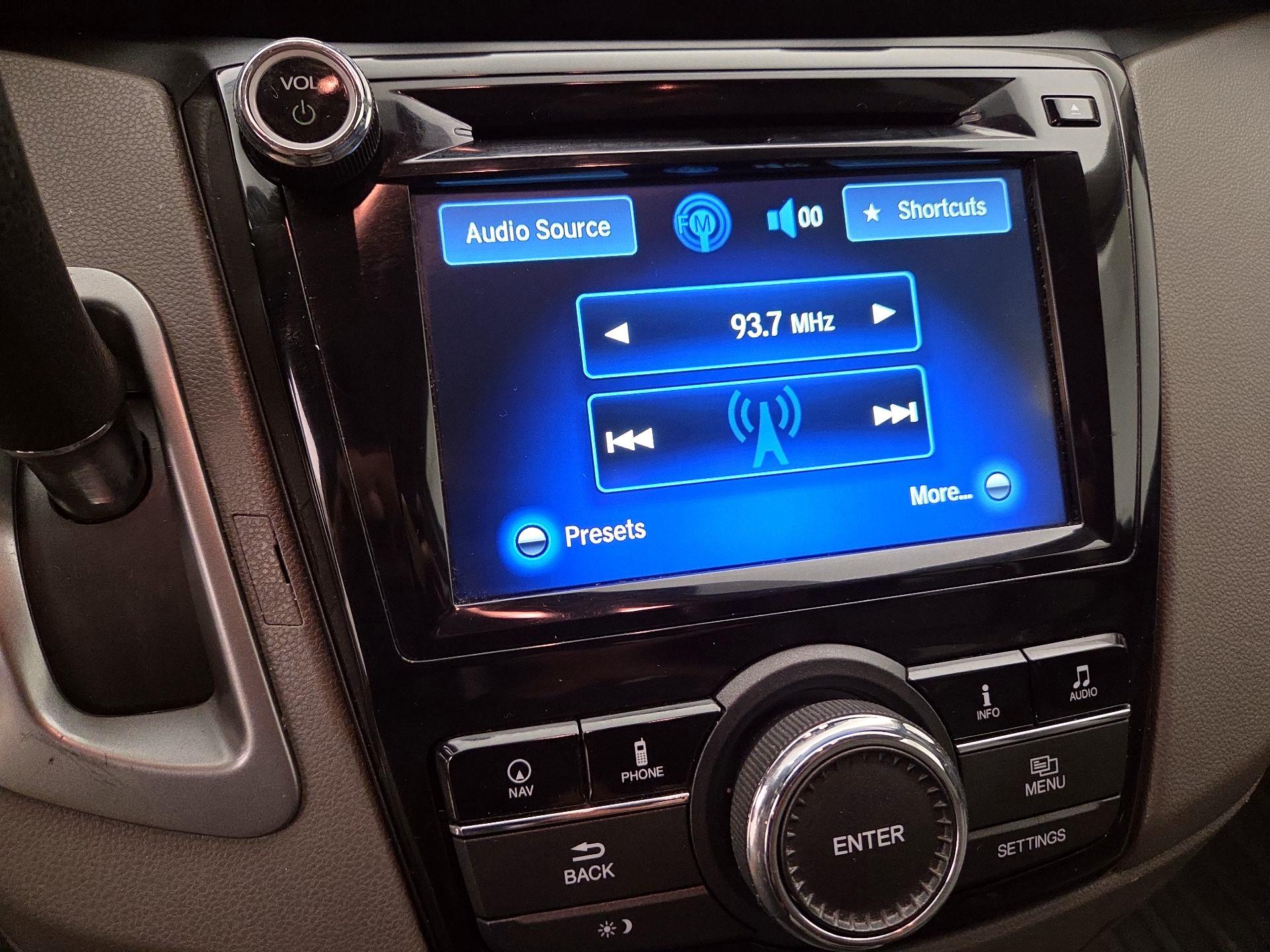 Thumbnail: 2016 Honda Odyssey - 15