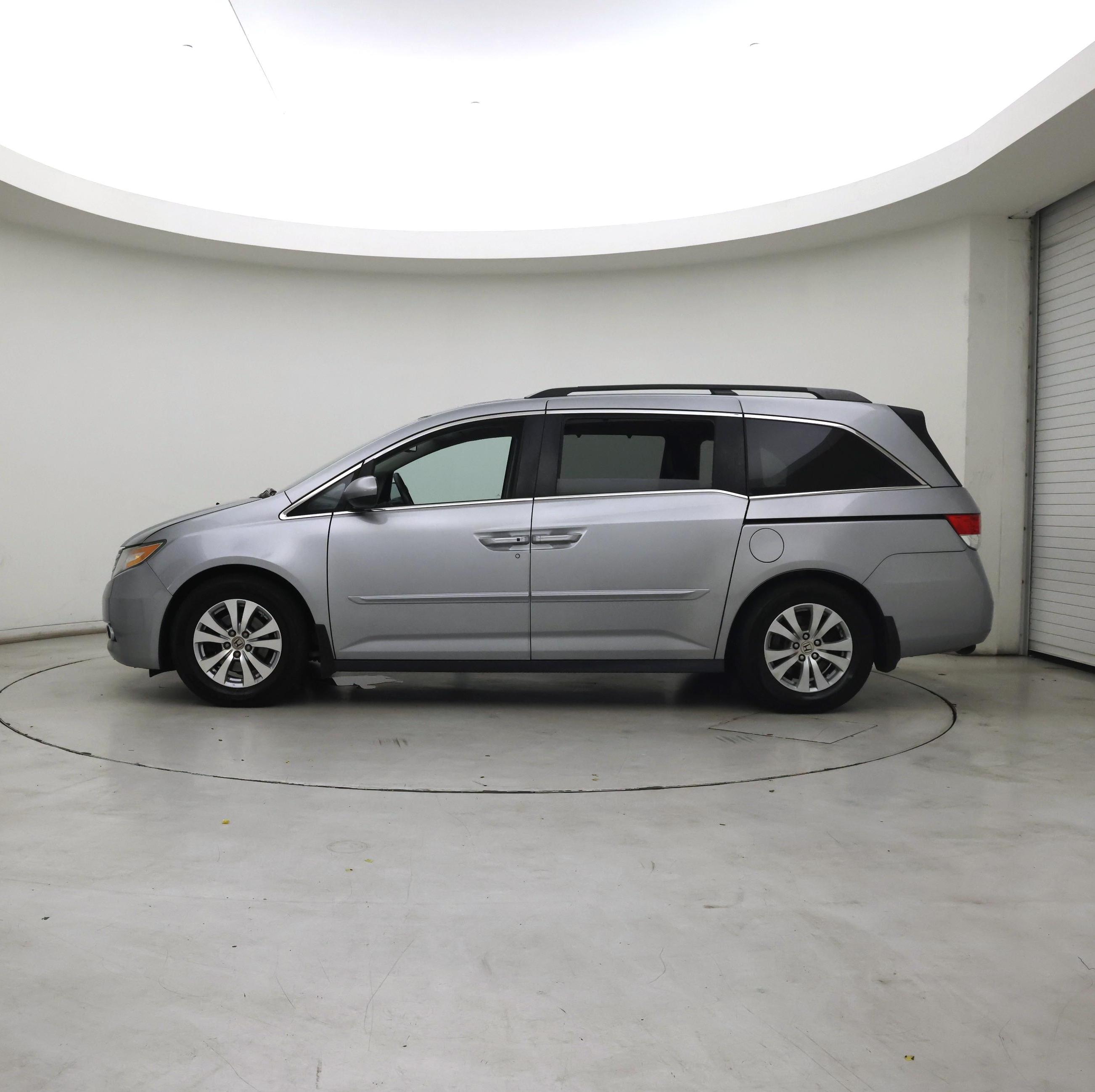 Thumbnail: 2016 Honda Odyssey - 3