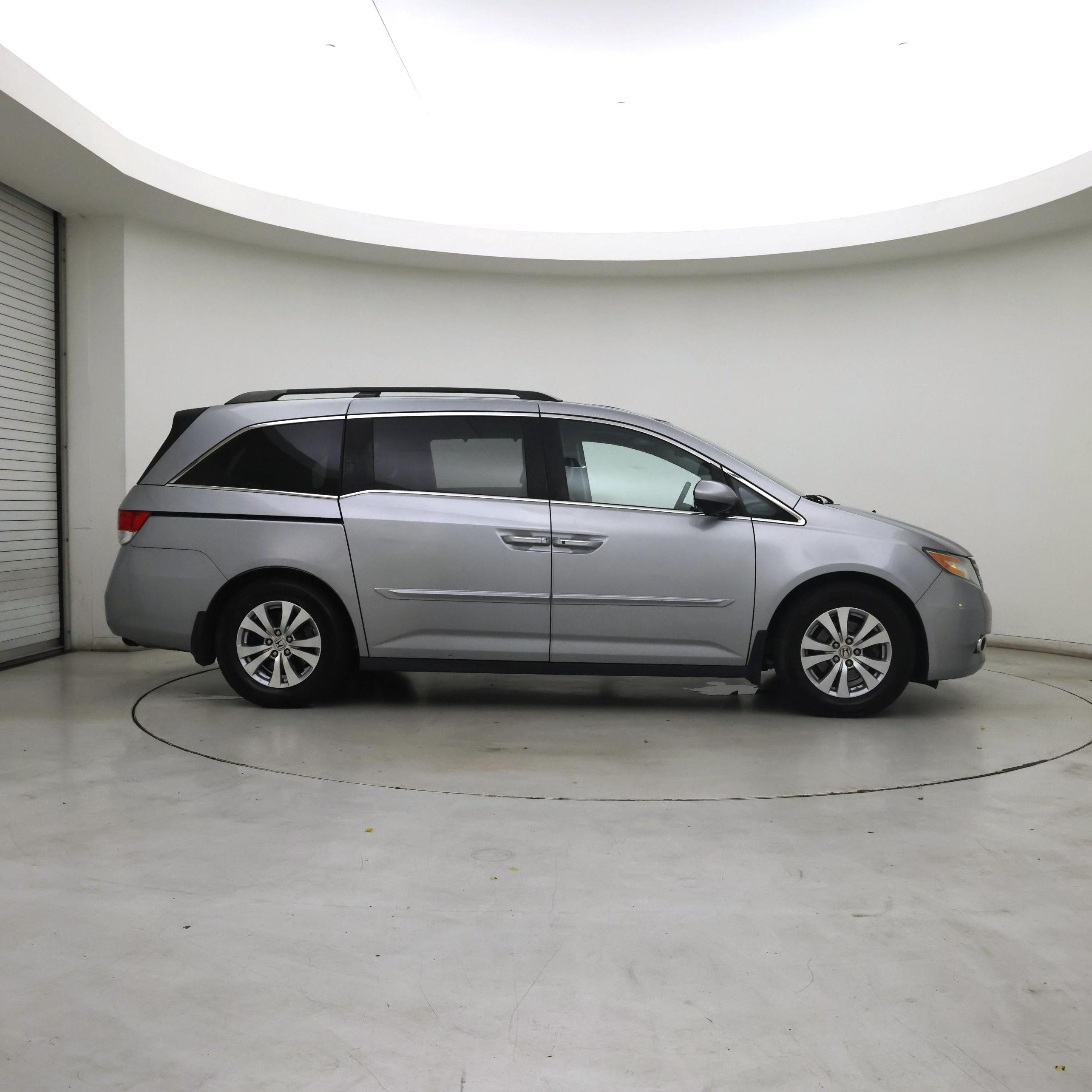 Thumbnail: 2016 Honda Odyssey - 7