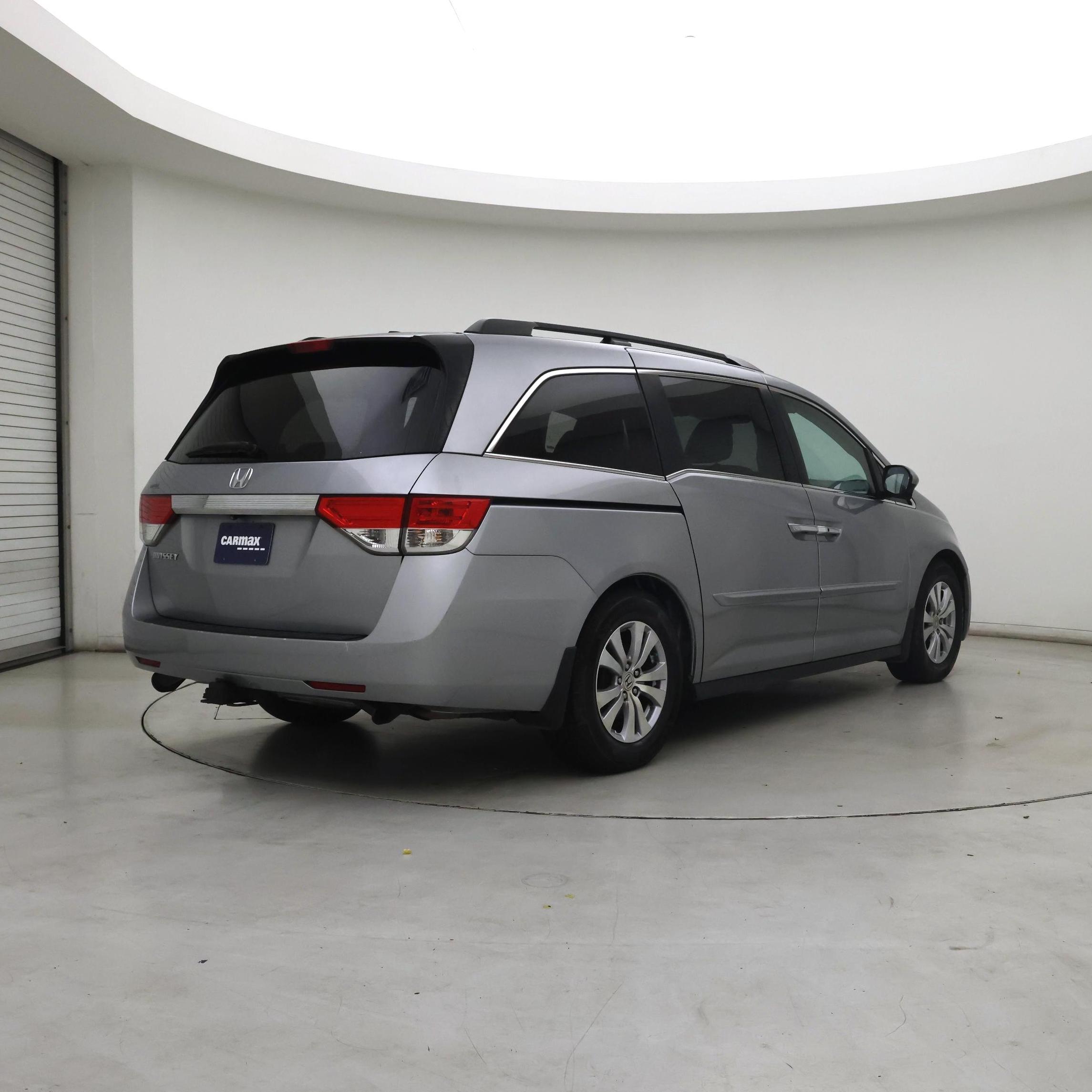 Thumbnail: 2016 Honda Odyssey - 8