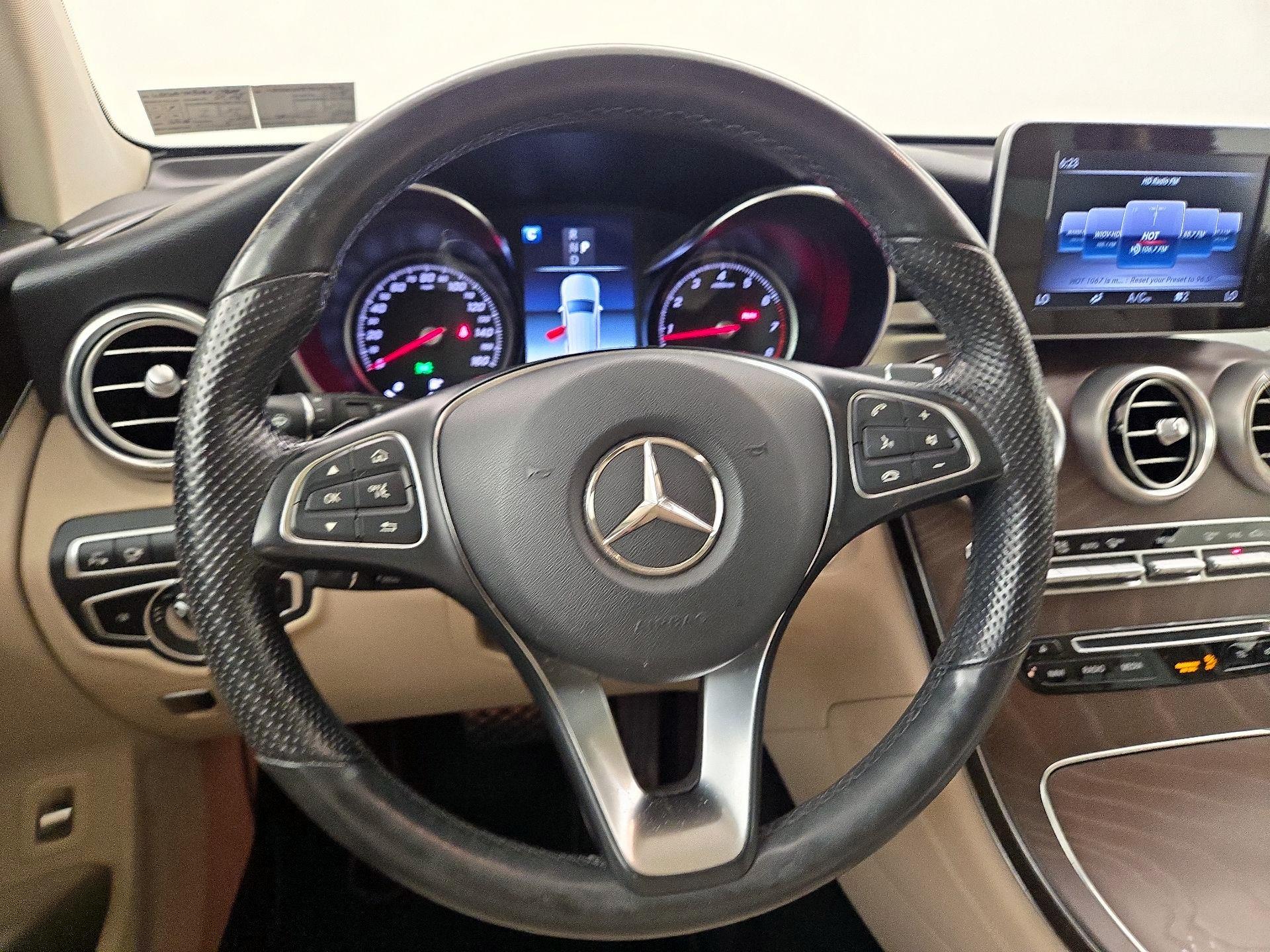 Thumbnail: 2019 Mercedes-Benz GLC - 10