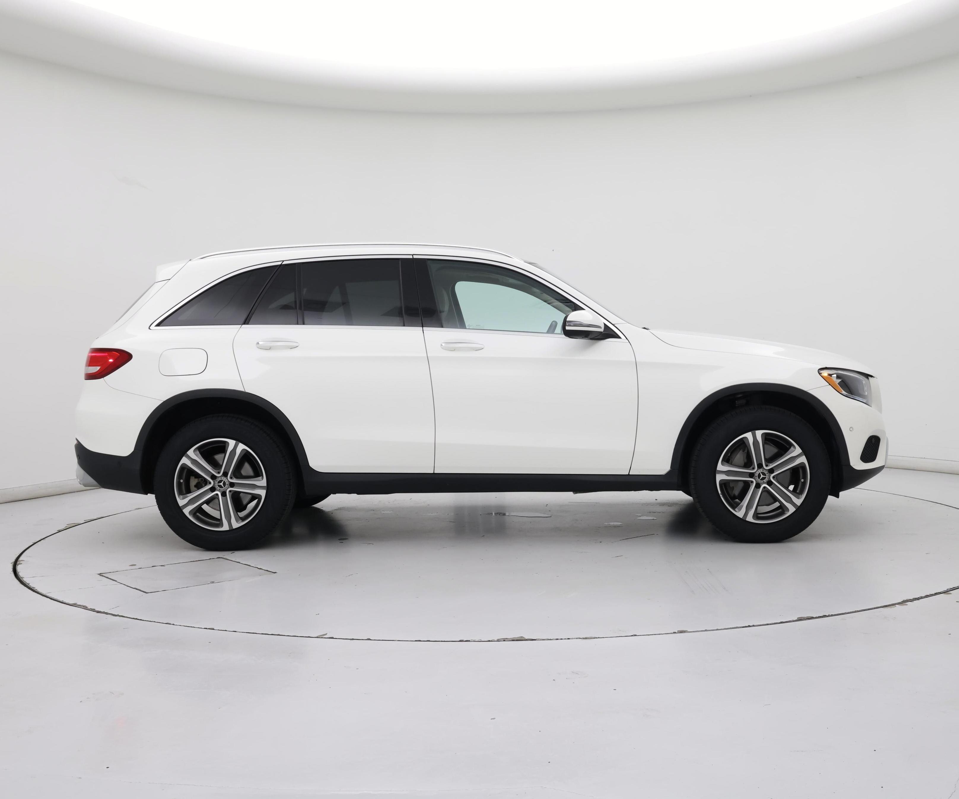 Thumbnail: 2019 Mercedes-Benz GLC - 7