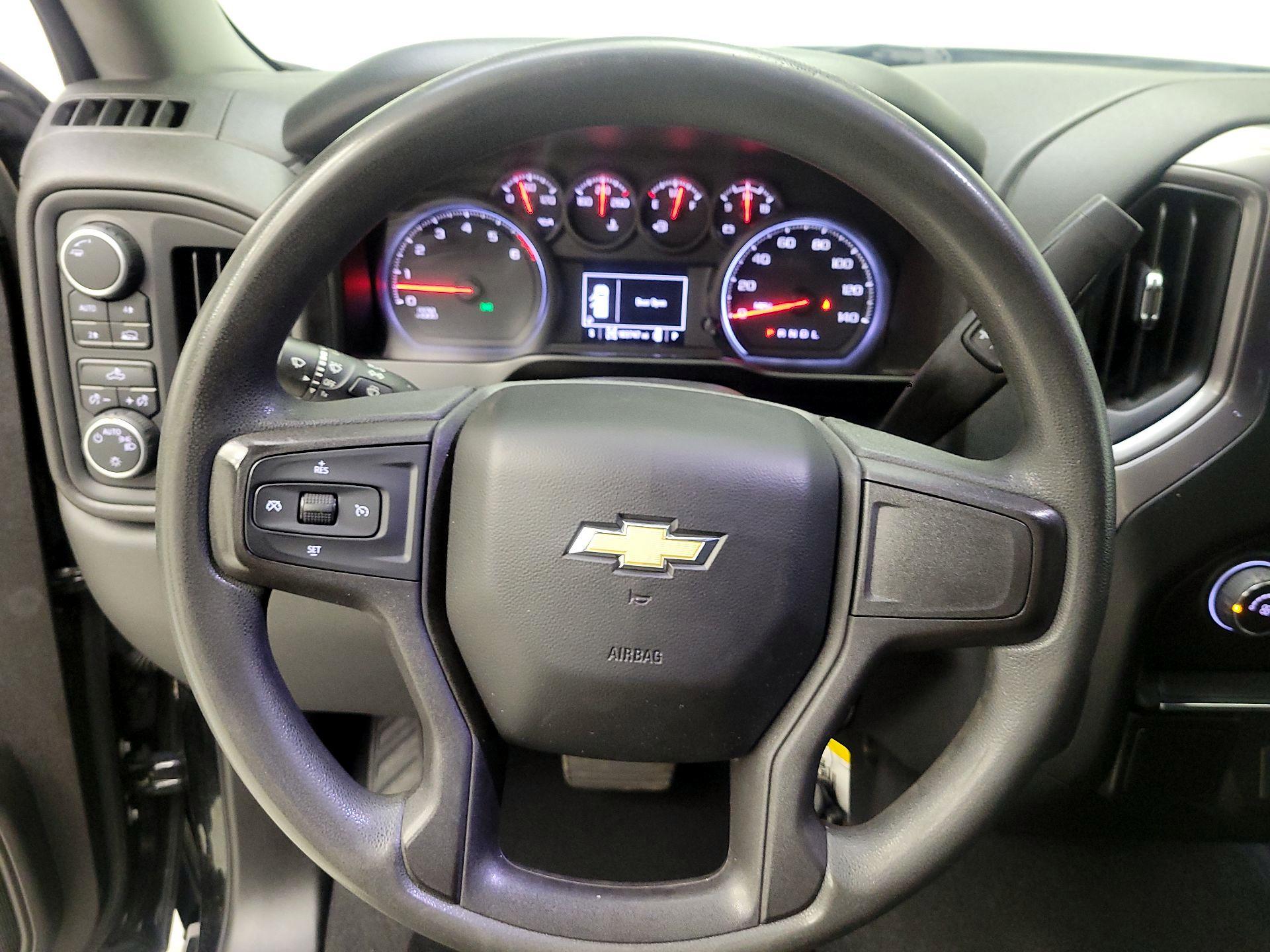 Thumbnail: 2020 Chevrolet Silverado 1500 - 10