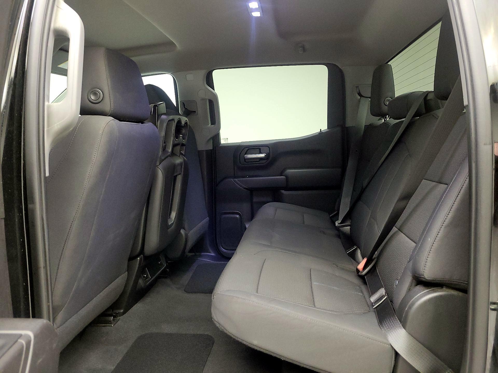 Thumbnail: 2020 Chevrolet Silverado 1500 - 19