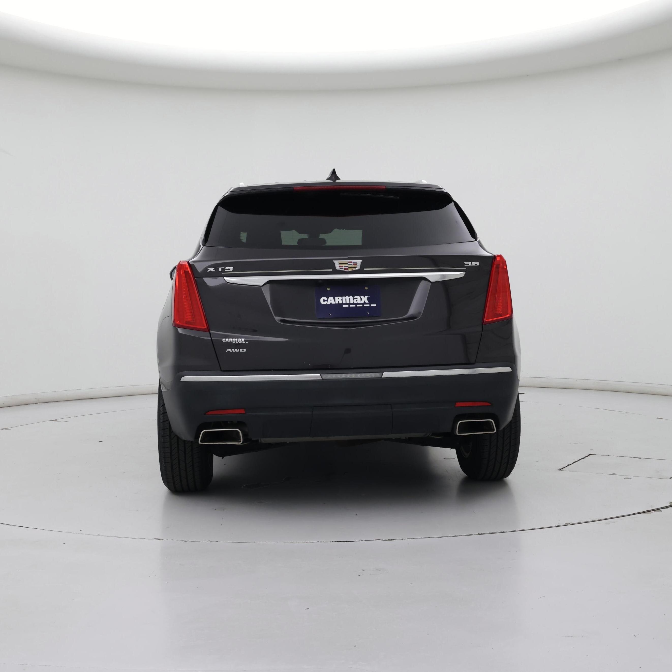 Thumbnail: 2018 Cadillac XT5 - 6
