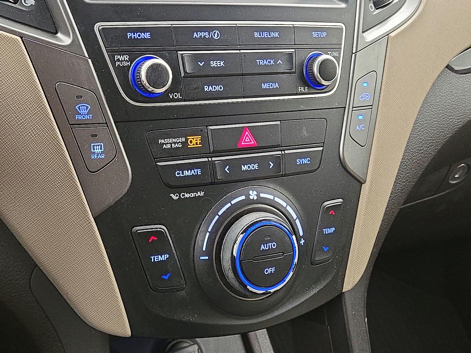 2017 Hyundai Santa Fe Sport - Photo 17