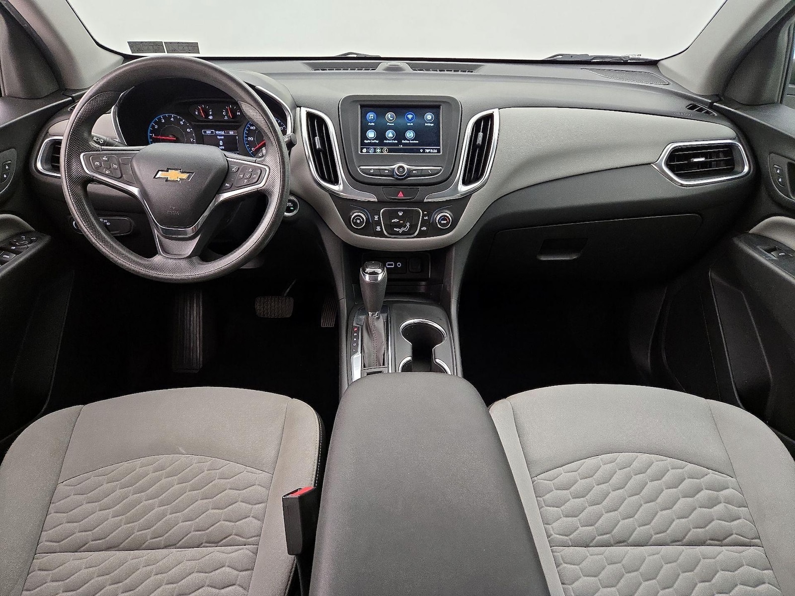 2019 Chevrolet Equinox LS - Photo 10