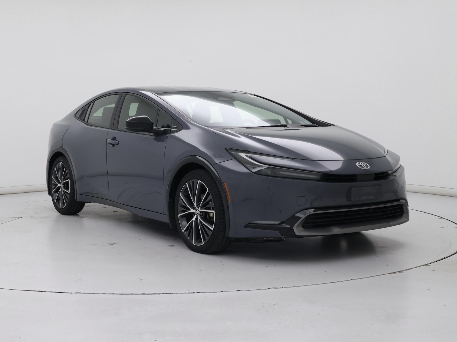 2023 Toyota Prius XLE - Photo 2