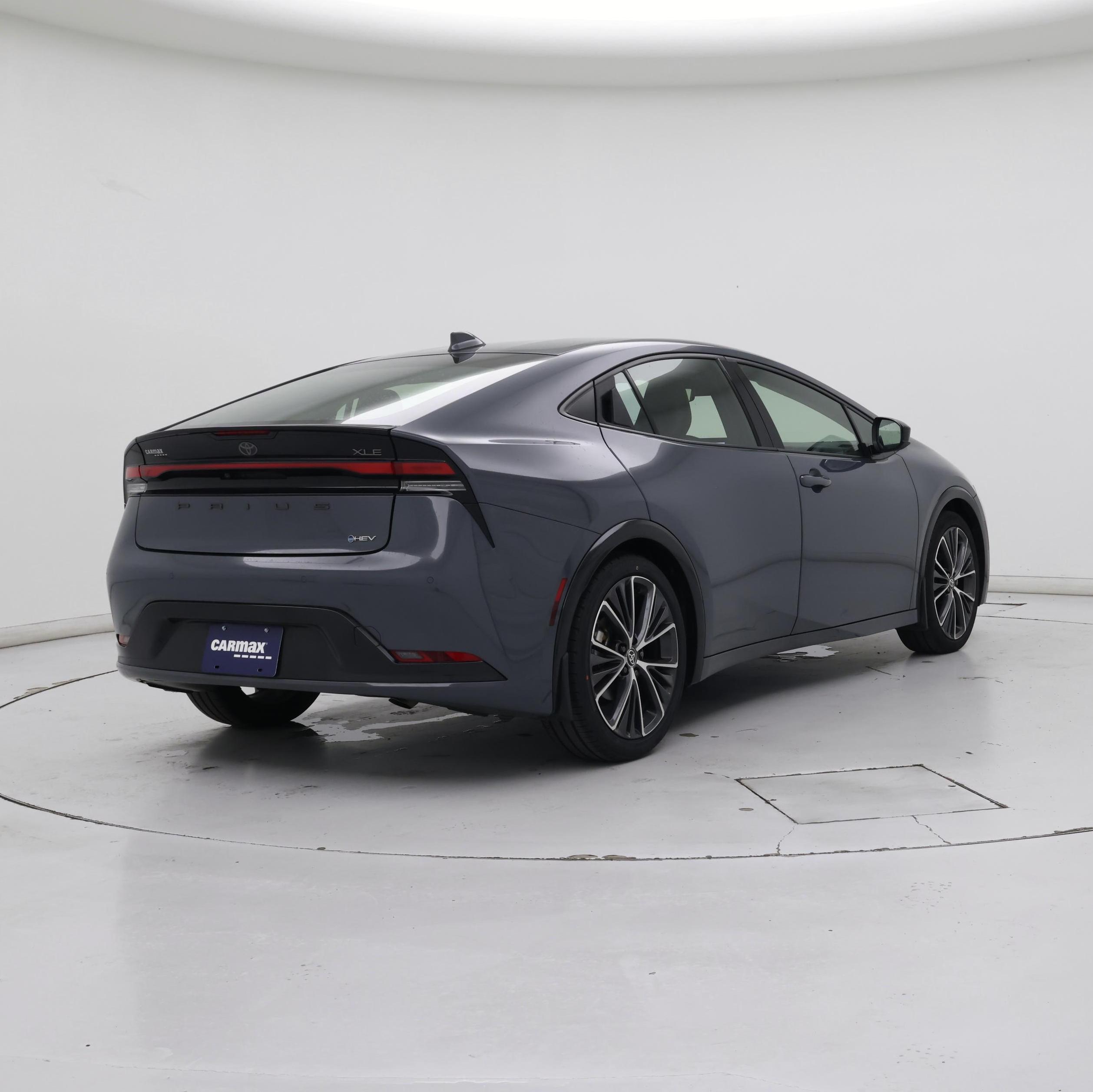 Thumbnail: 2023 Toyota Prius - 8