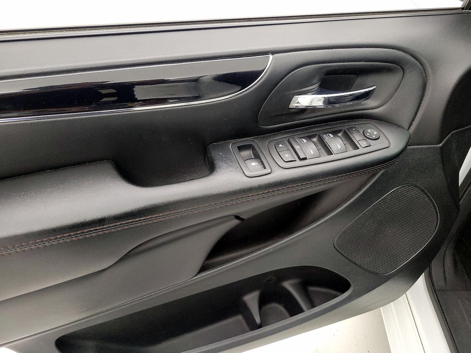 2019 Dodge Grand Caravan SXT - Photo 13
