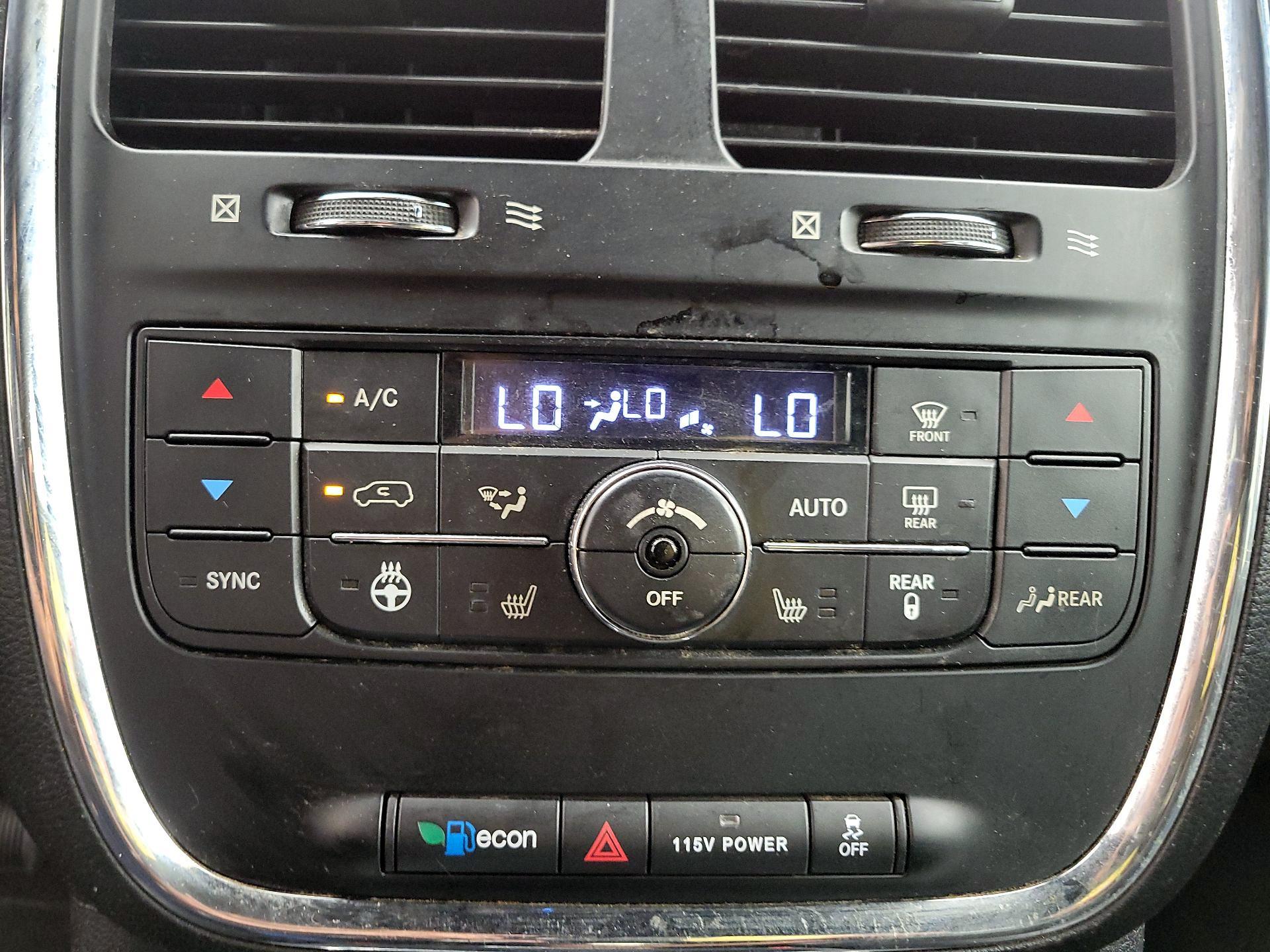 Thumbnail: 2019 Dodge Grand Caravan - 16