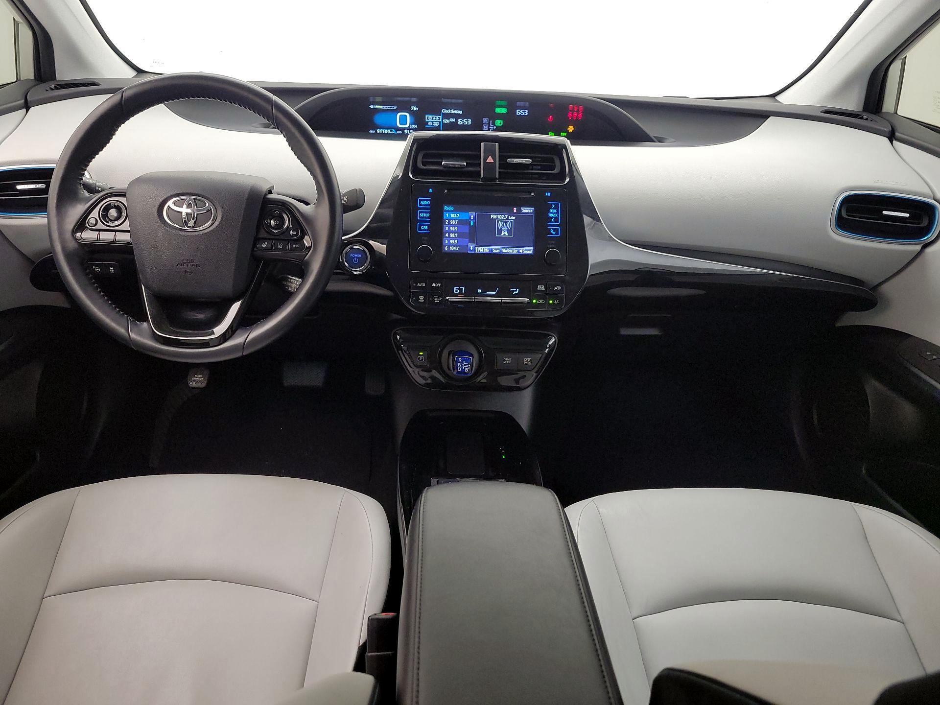 Thumbnail: 2019 Toyota Prius - 9