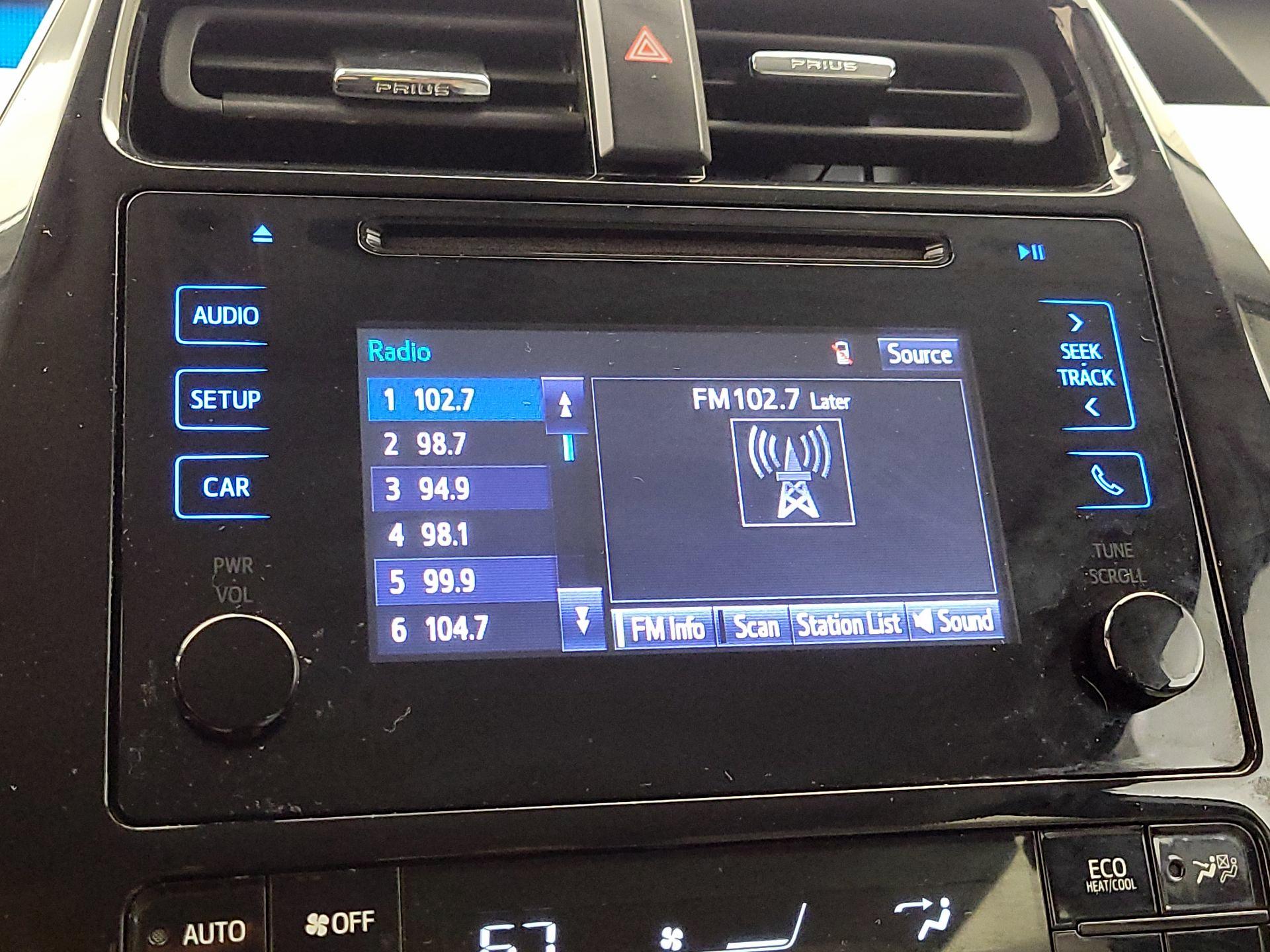 Thumbnail: 2019 Toyota Prius - 15