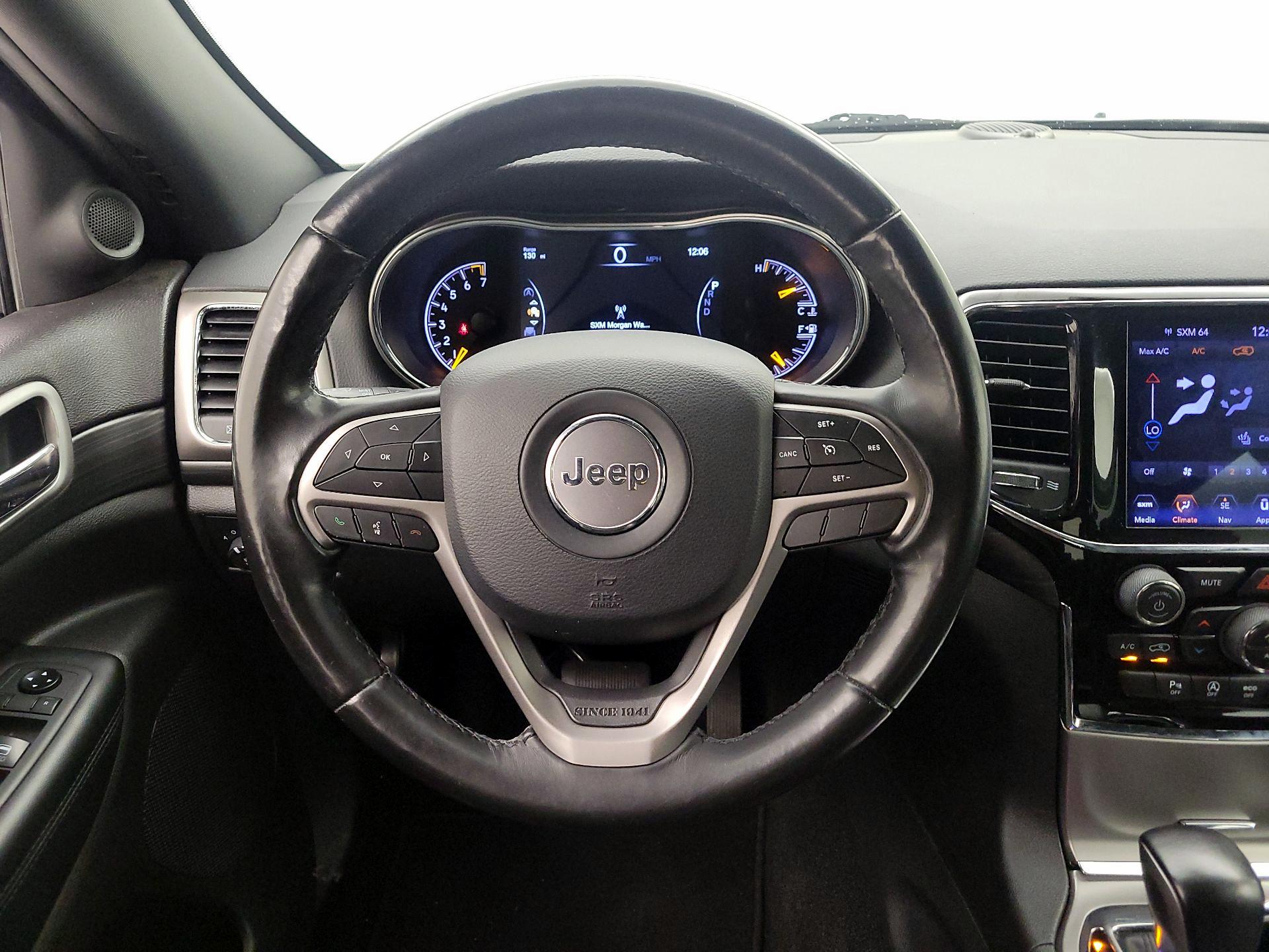 Thumbnail: 2020 Jeep Grand Cherokee - 10