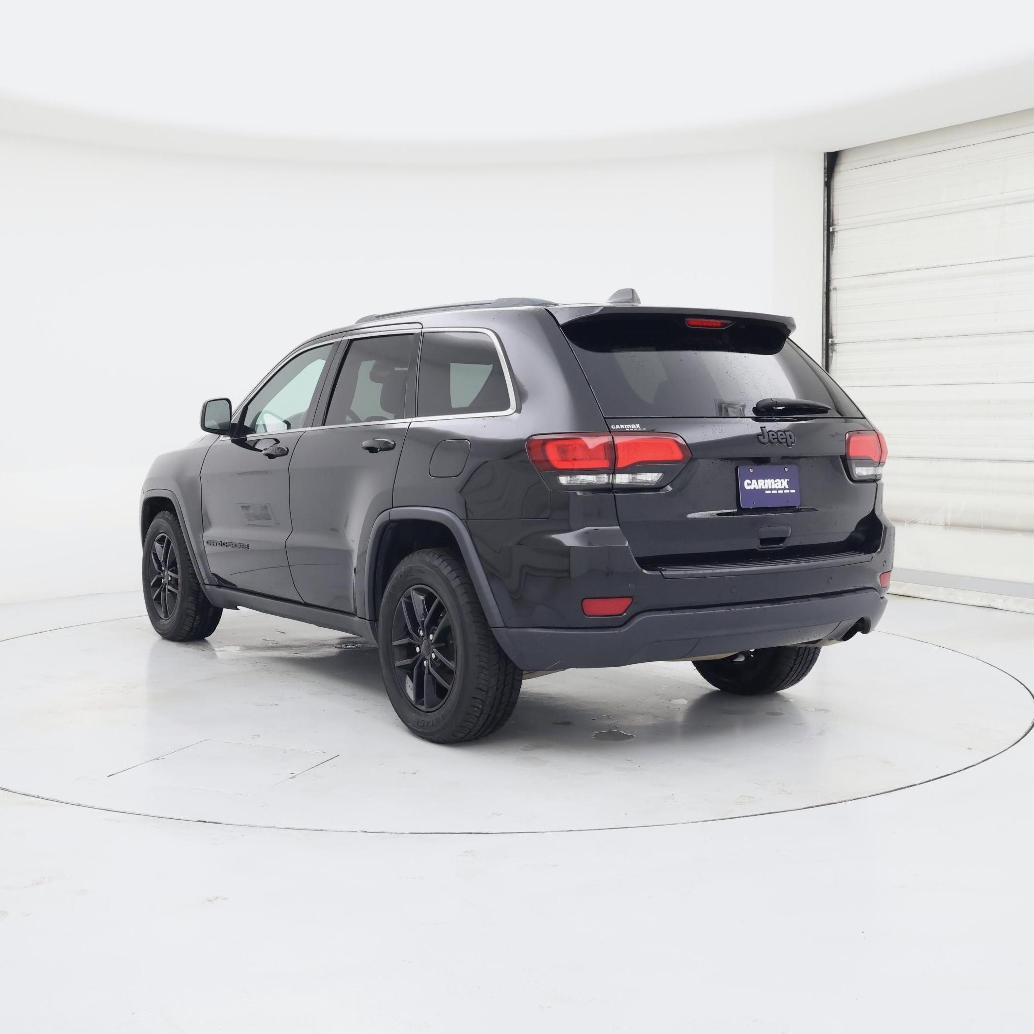 Thumbnail: 2020 Jeep Grand Cherokee - 2