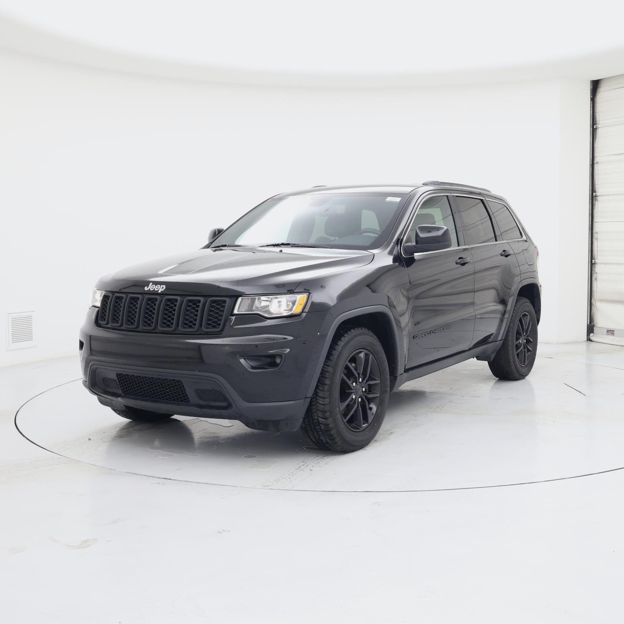 Thumbnail: 2020 Jeep Grand Cherokee - 4