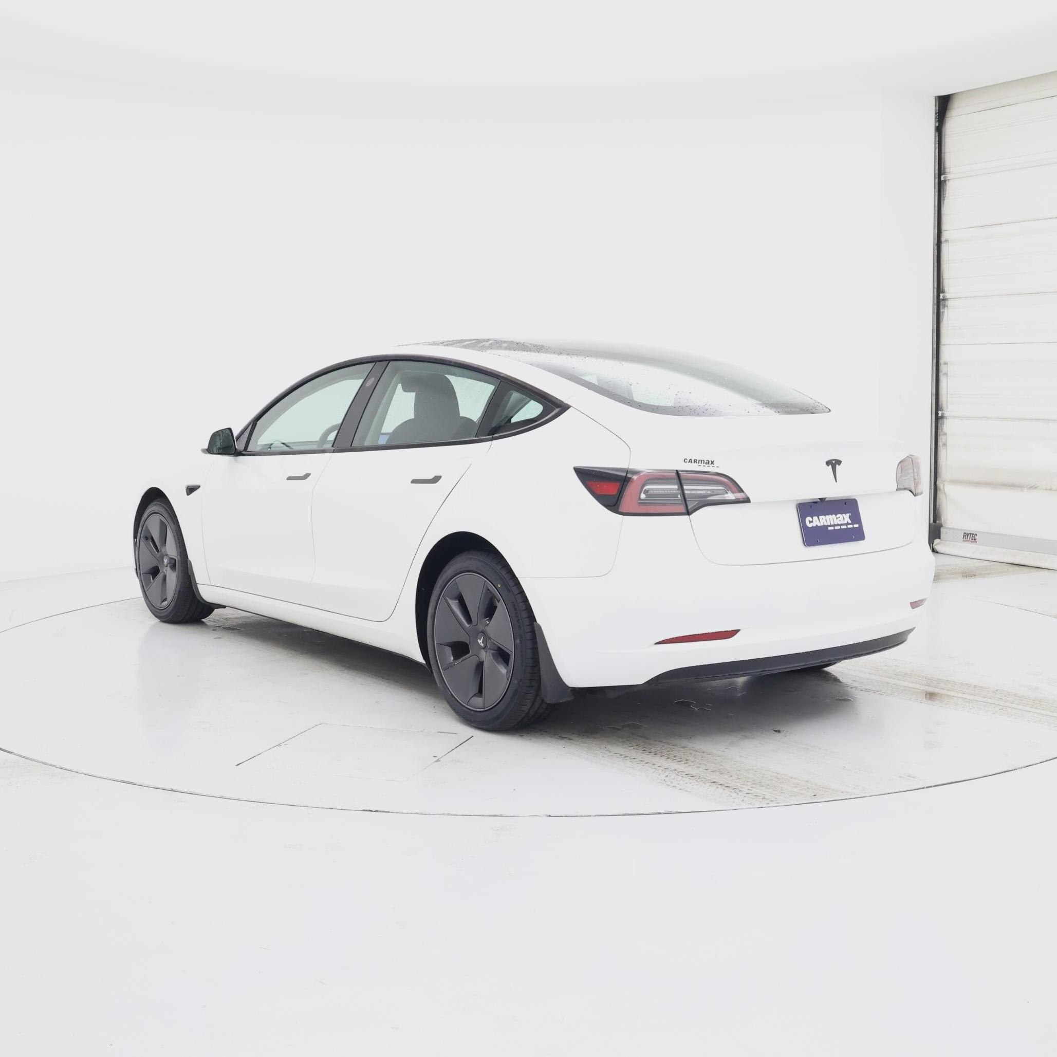 Thumbnail: 2023 Tesla Model 3 - 2