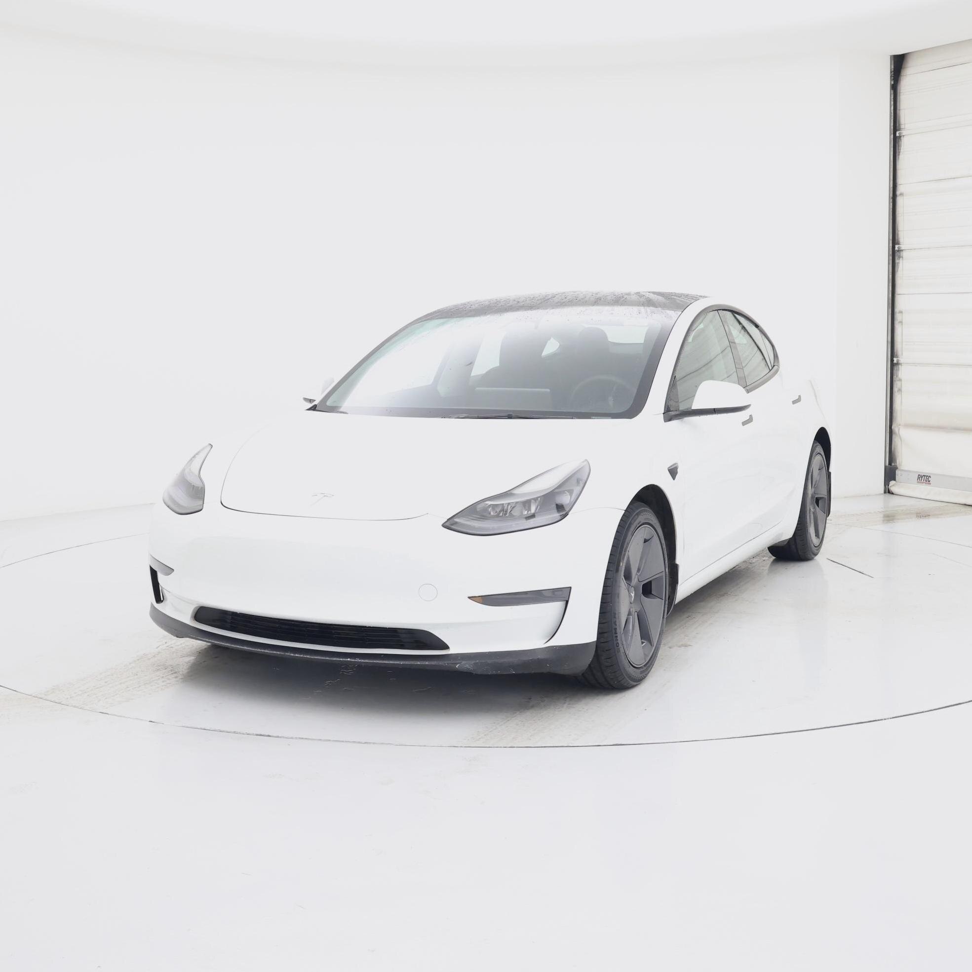 Thumbnail: 2023 Tesla Model 3 - 4