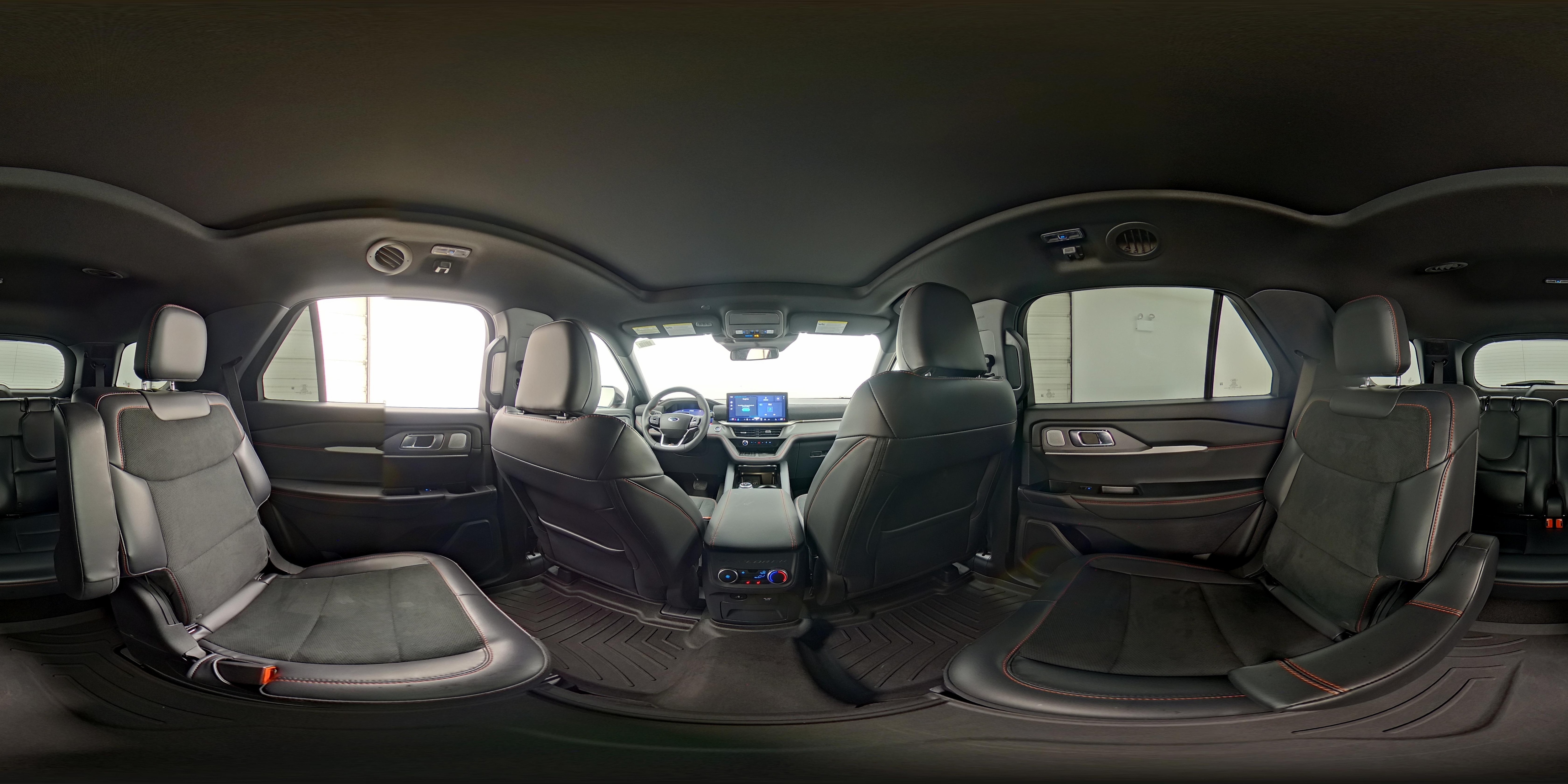 2025 Ford Explorer ST - Photo 26
