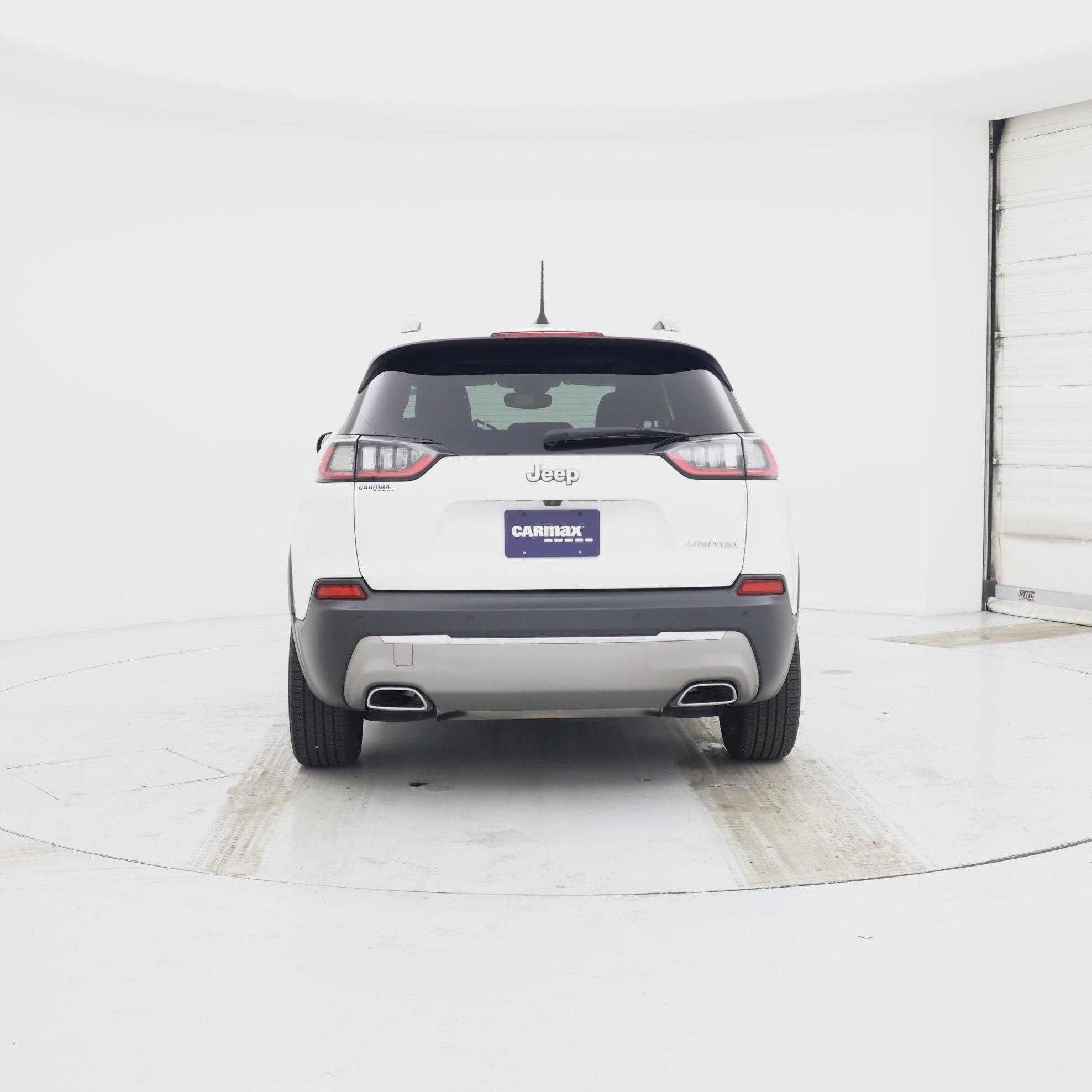 Thumbnail: 2019 Jeep Cherokee - 6