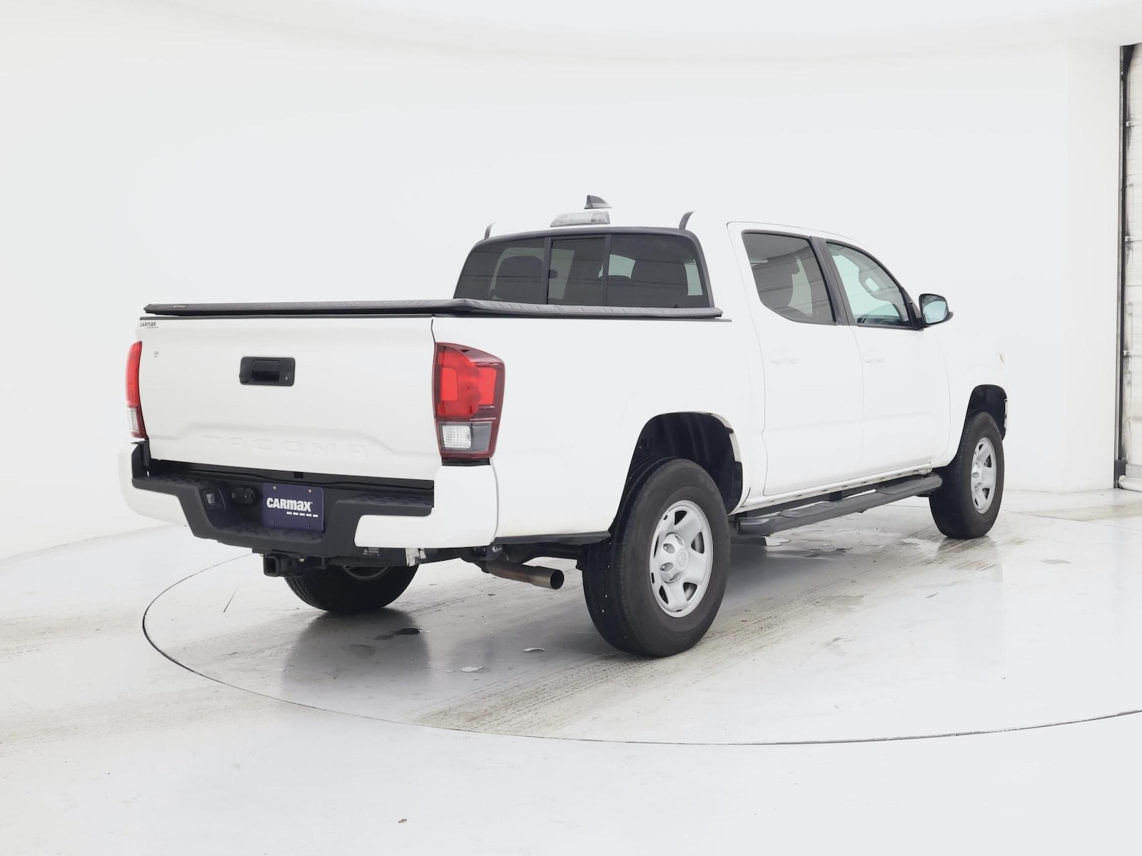 2022 Toyota Tacoma SR - Photo 9