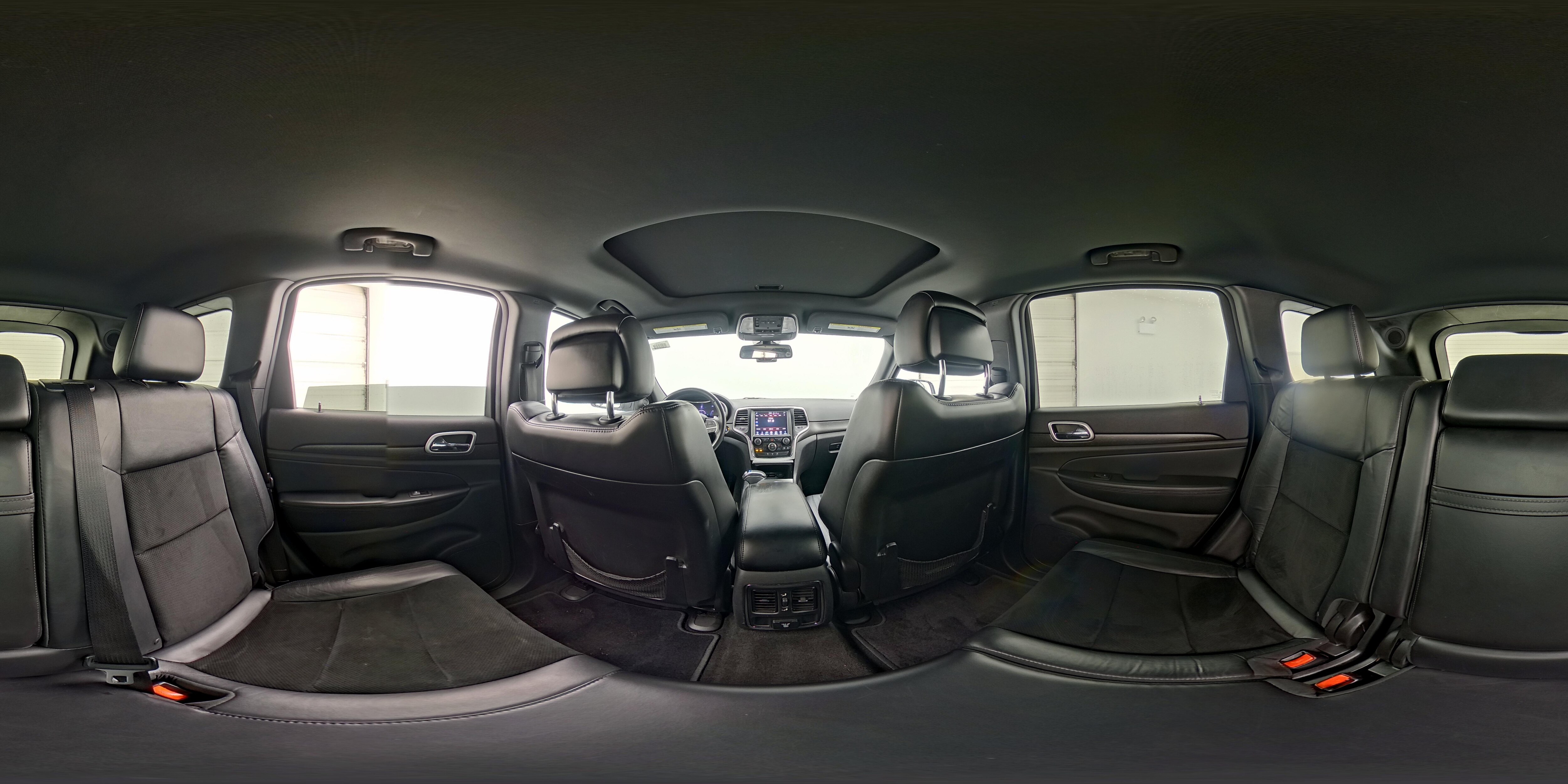 2015 Jeep Grand Cherokee Altitude - Photo 25