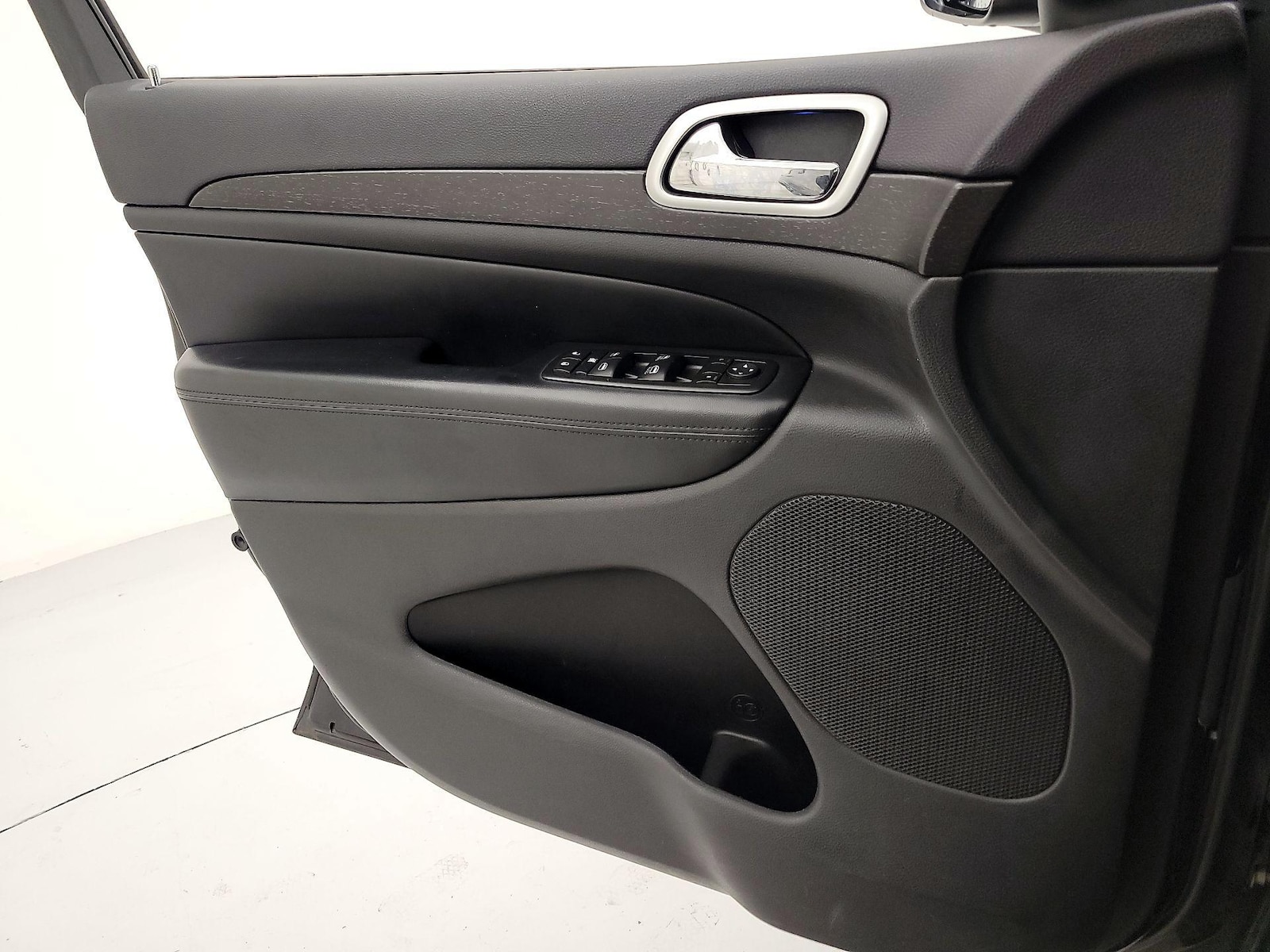 2015 Jeep Grand Cherokee Altitude - Photo 13