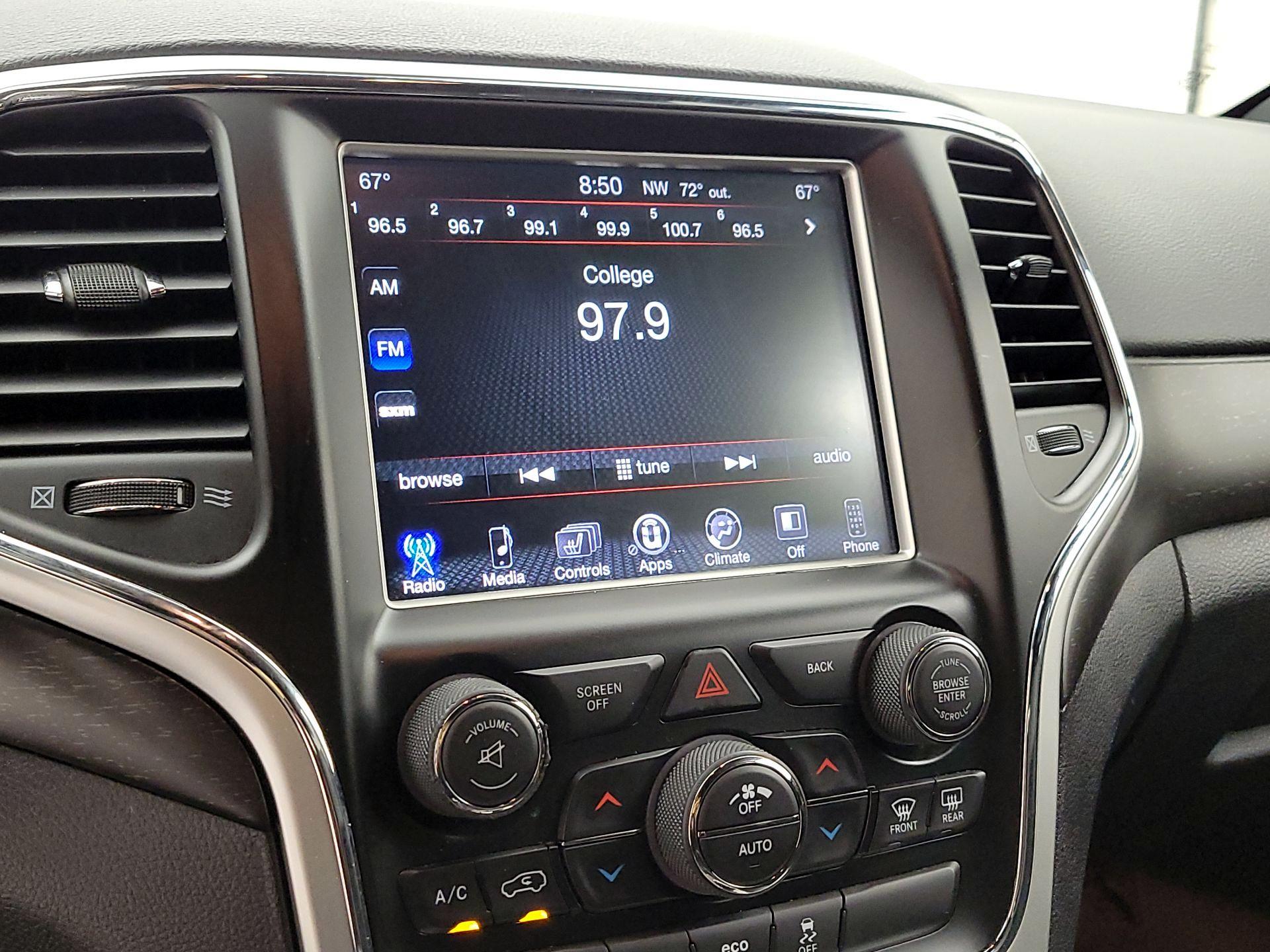 Thumbnail: 2015 Jeep Grand Cherokee - 15
