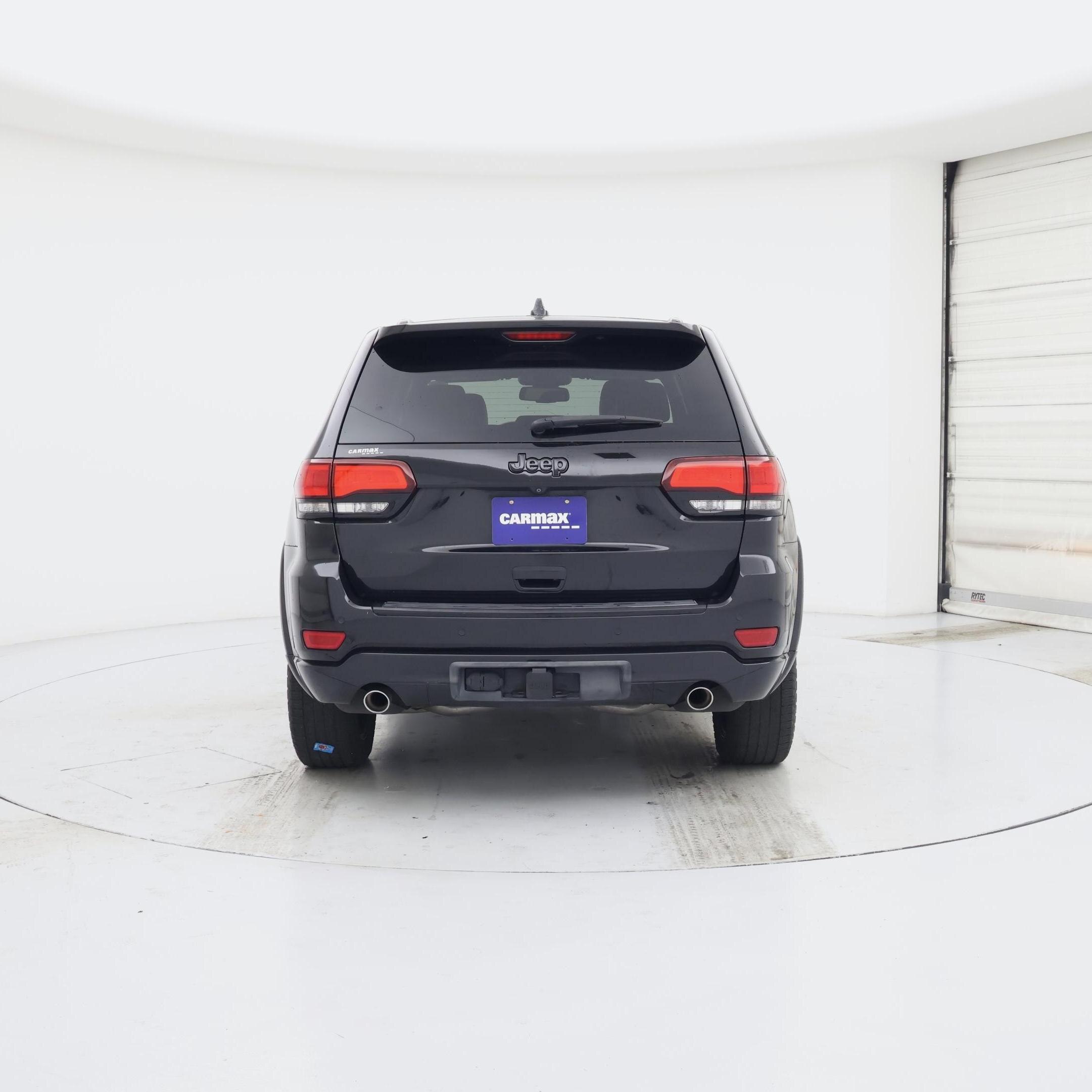 Thumbnail: 2015 Jeep Grand Cherokee - 6