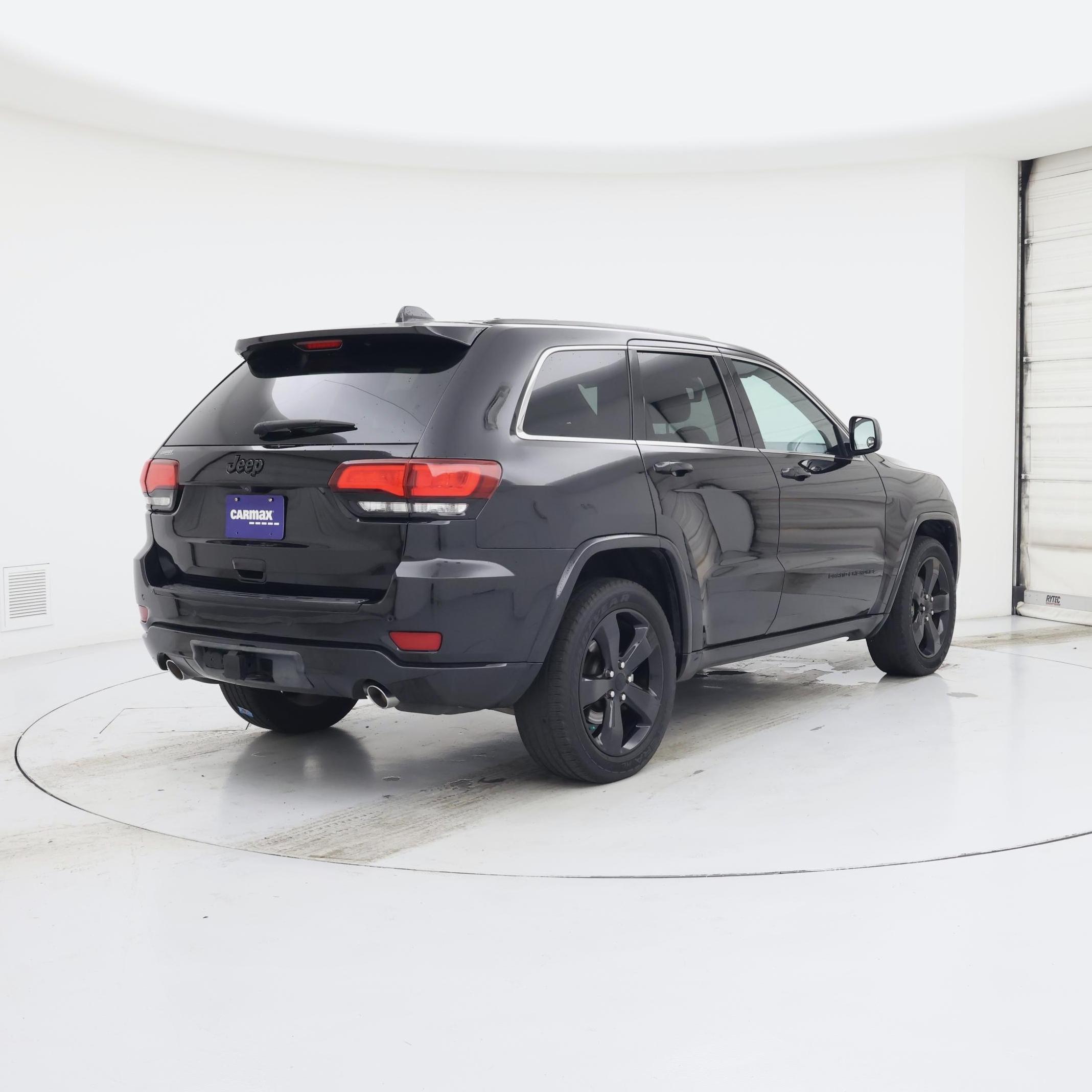 Thumbnail: 2015 Jeep Grand Cherokee - 8