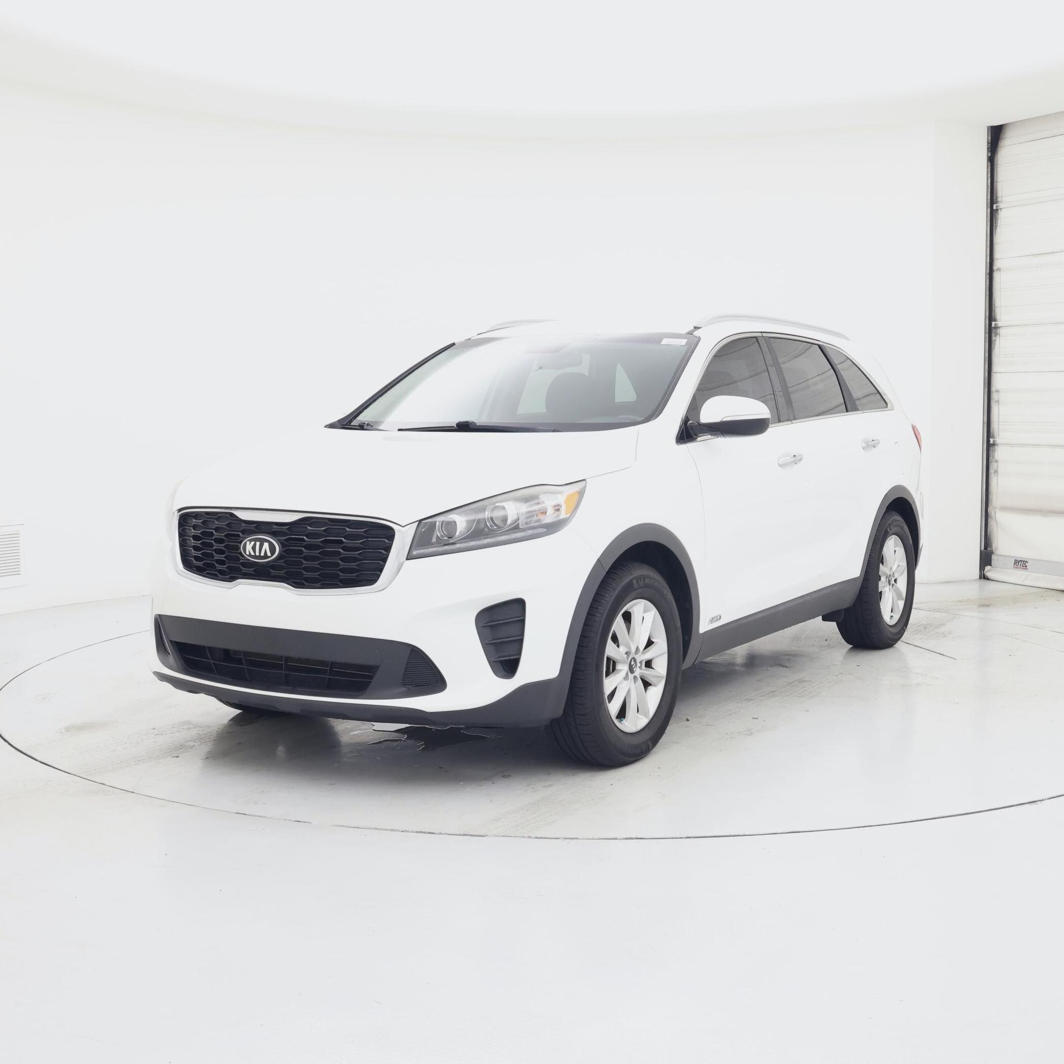 Thumbnail: 2019 Kia Sorento - 4