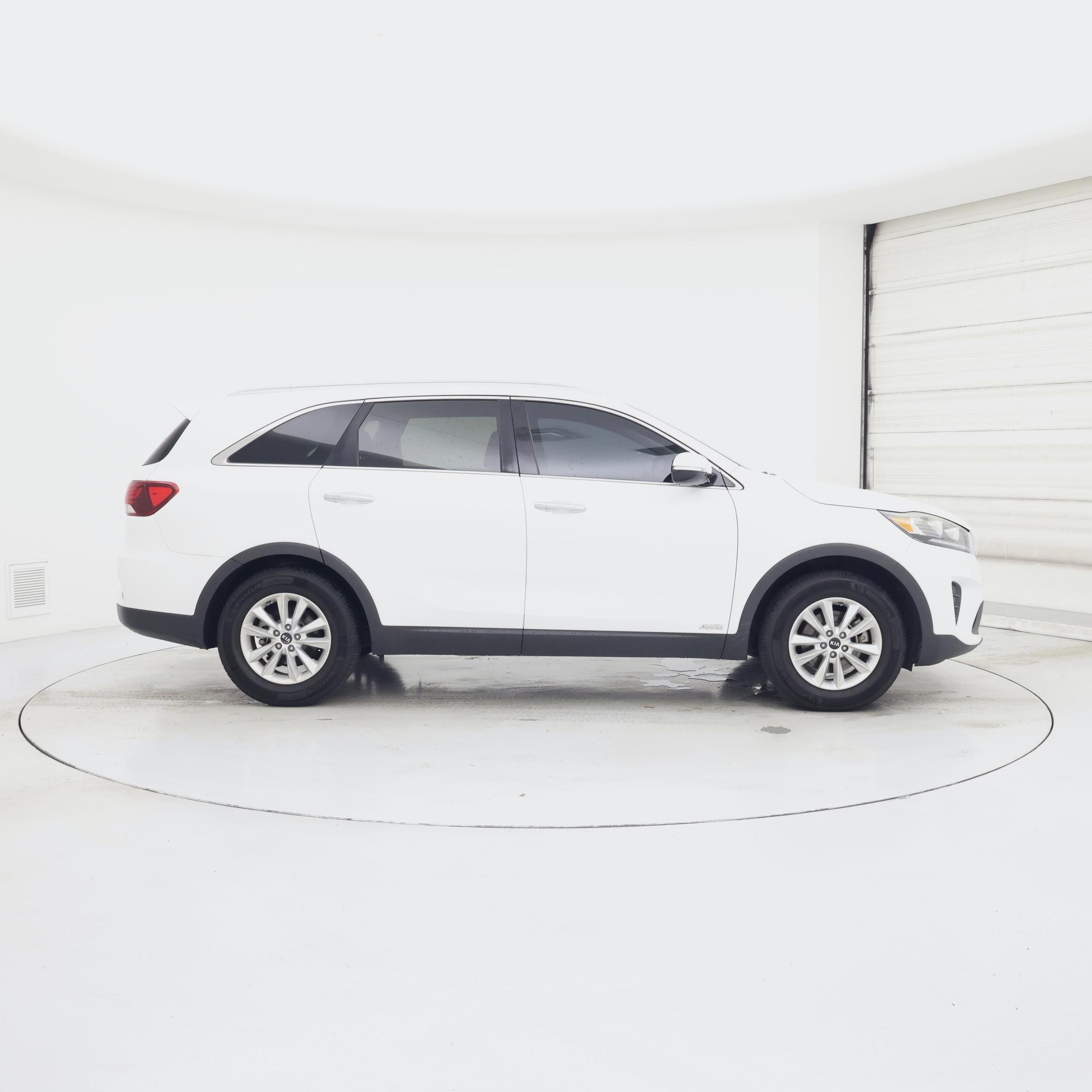 Thumbnail: 2019 Kia Sorento - 7