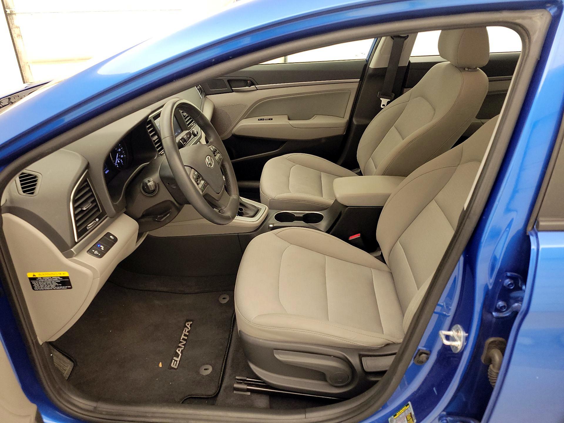 Thumbnail: 2018 Hyundai Elantra - 11