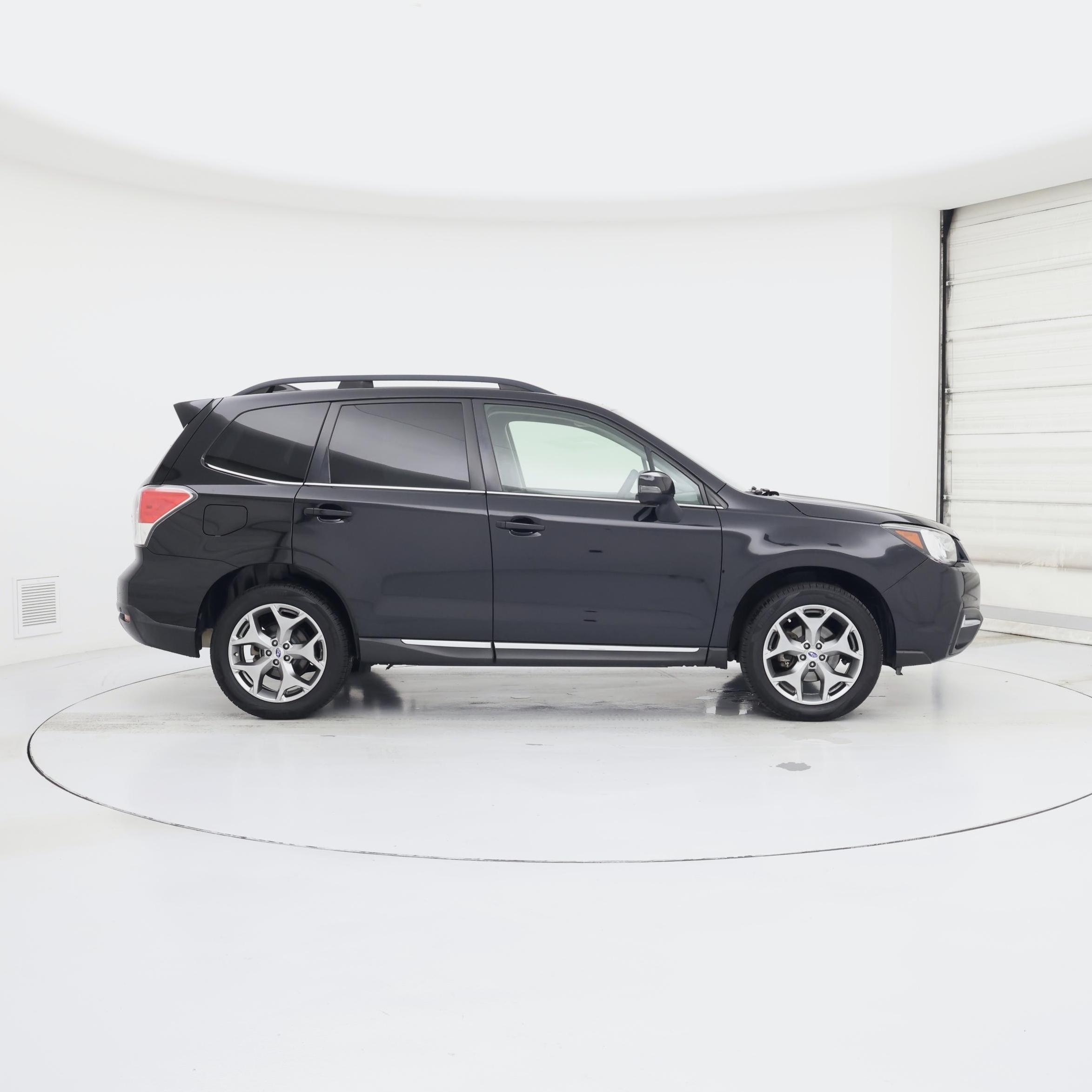 Thumbnail: 2017 Subaru Forester - 7