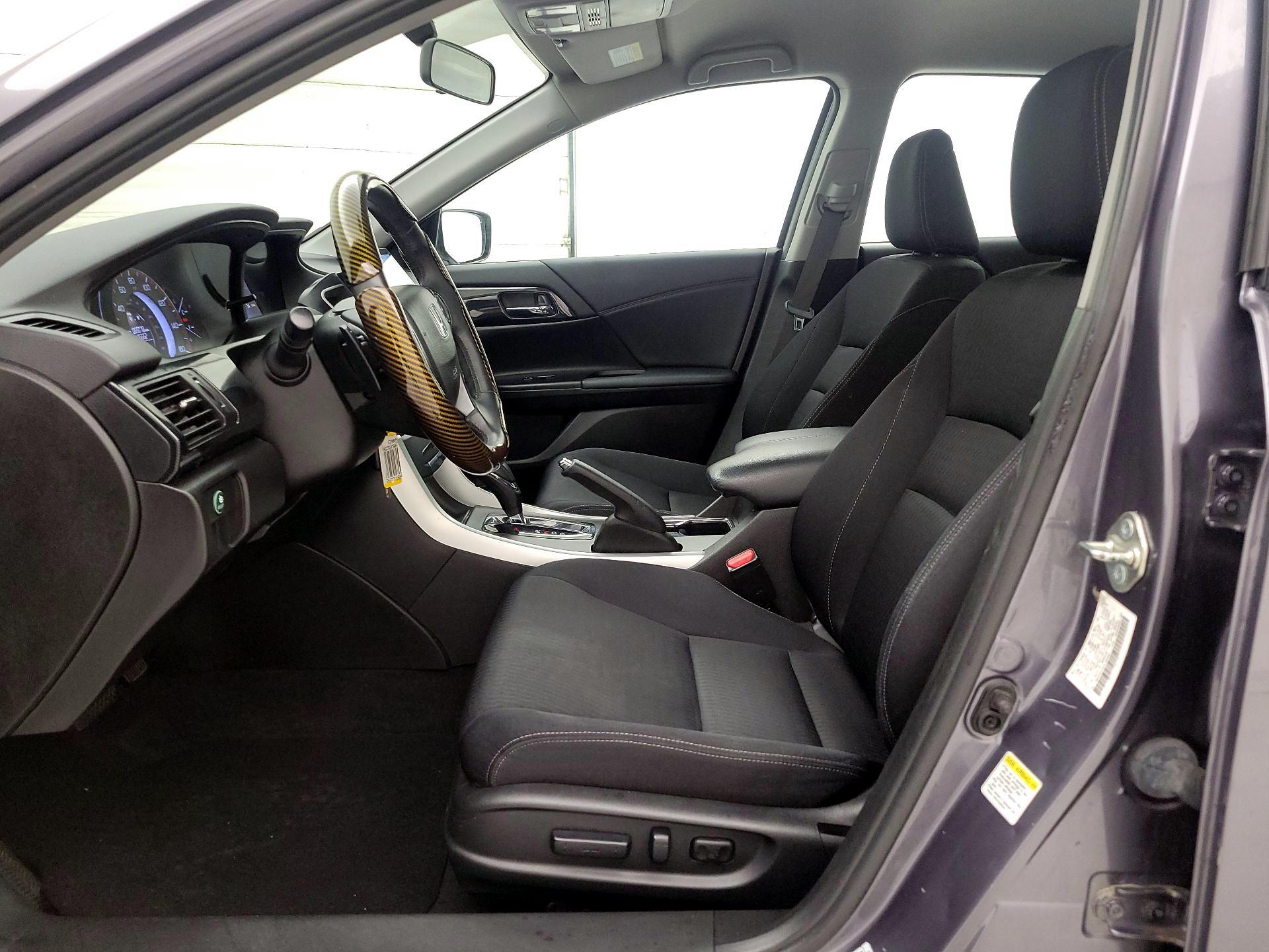 Thumbnail: 2015 Honda Accord - 11