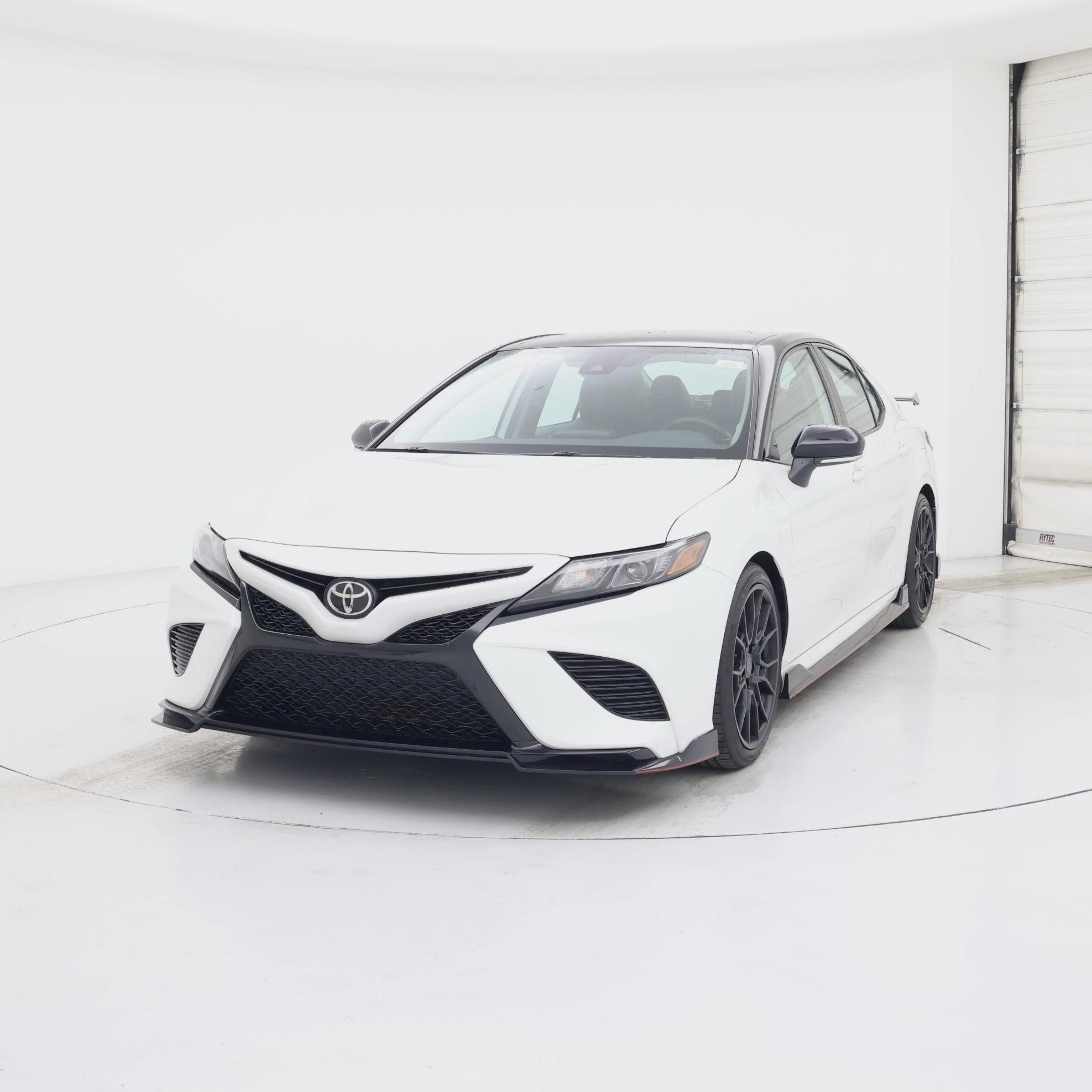 Thumbnail: 2022 Toyota Camry - 4