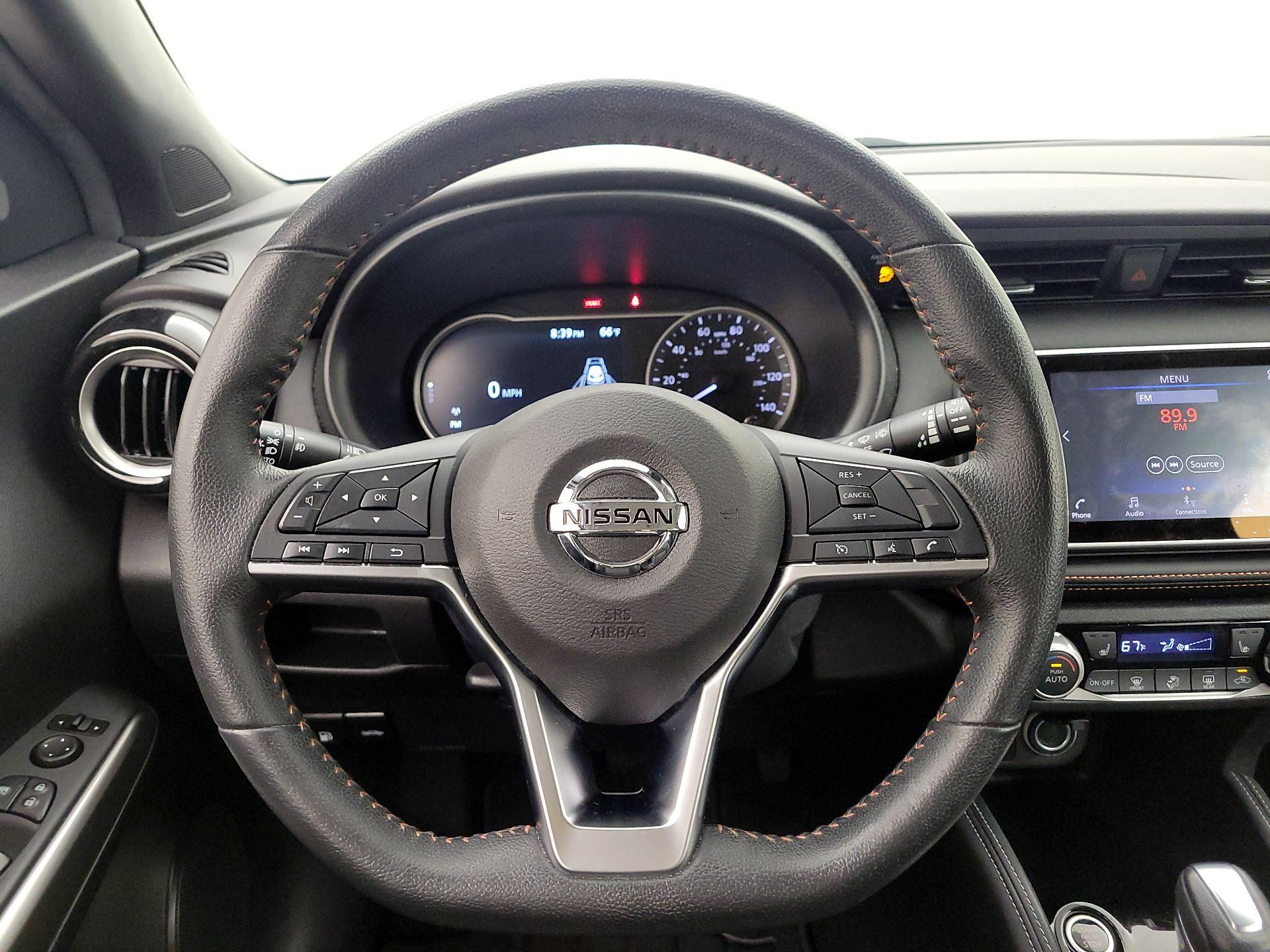 Thumbnail: 2020 Nissan Kicks - 10
