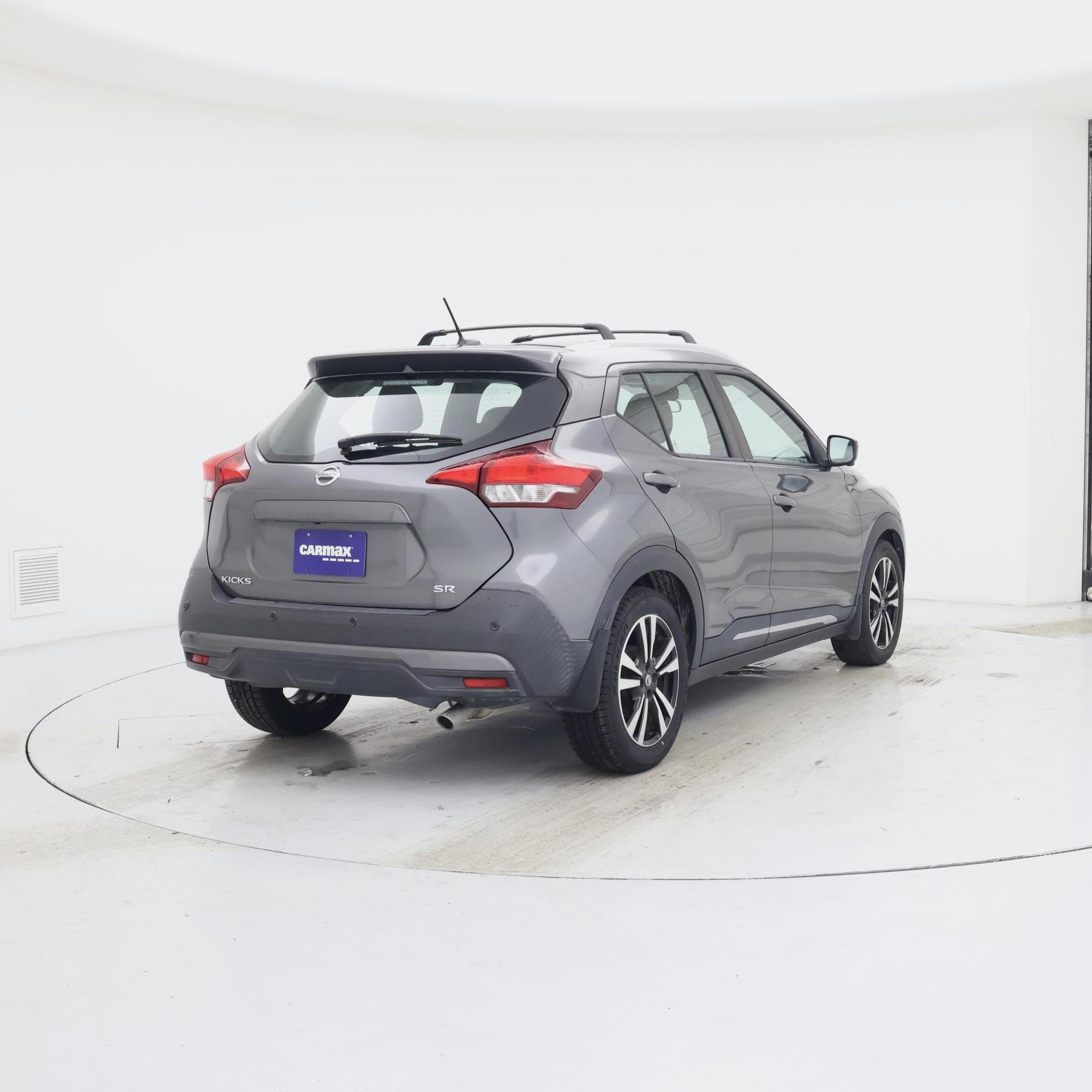 Thumbnail: 2020 Nissan Kicks - 8